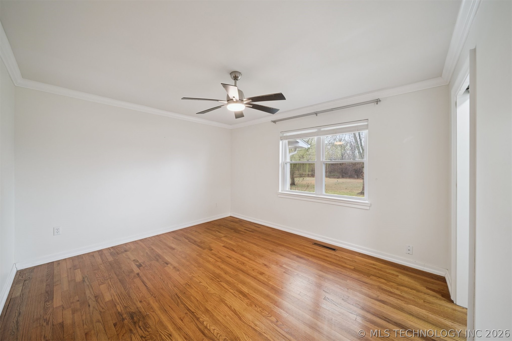 205 S Mary Avenue Property Photo 15
