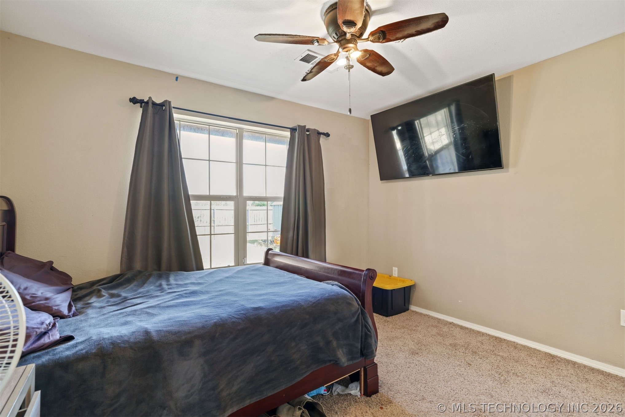462 Allen Property Photo 9