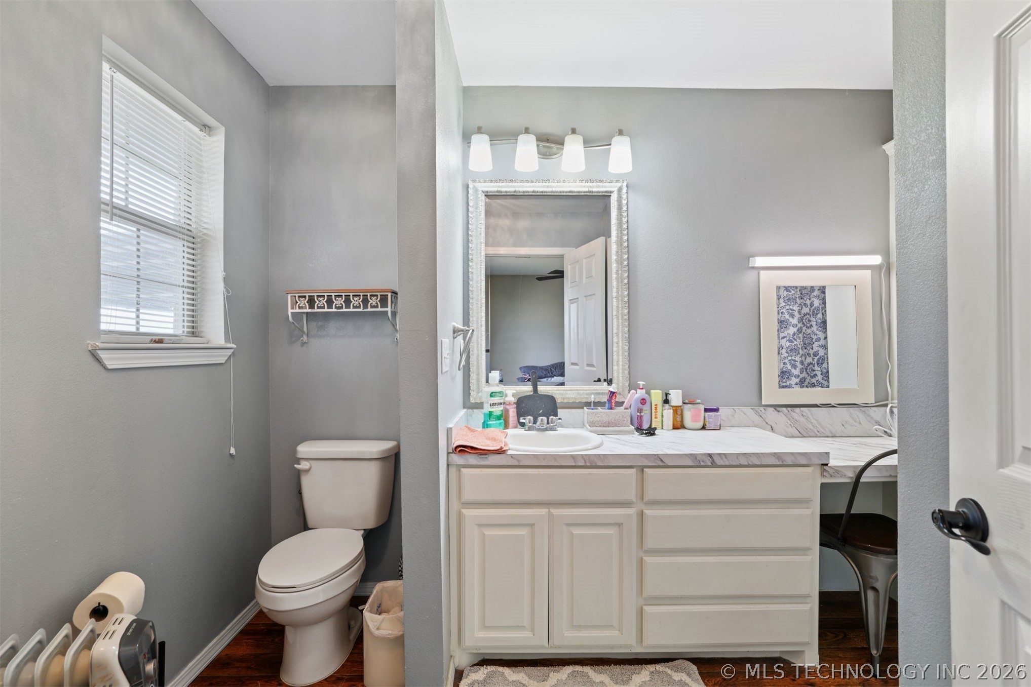 462 Allen Property Photo 11