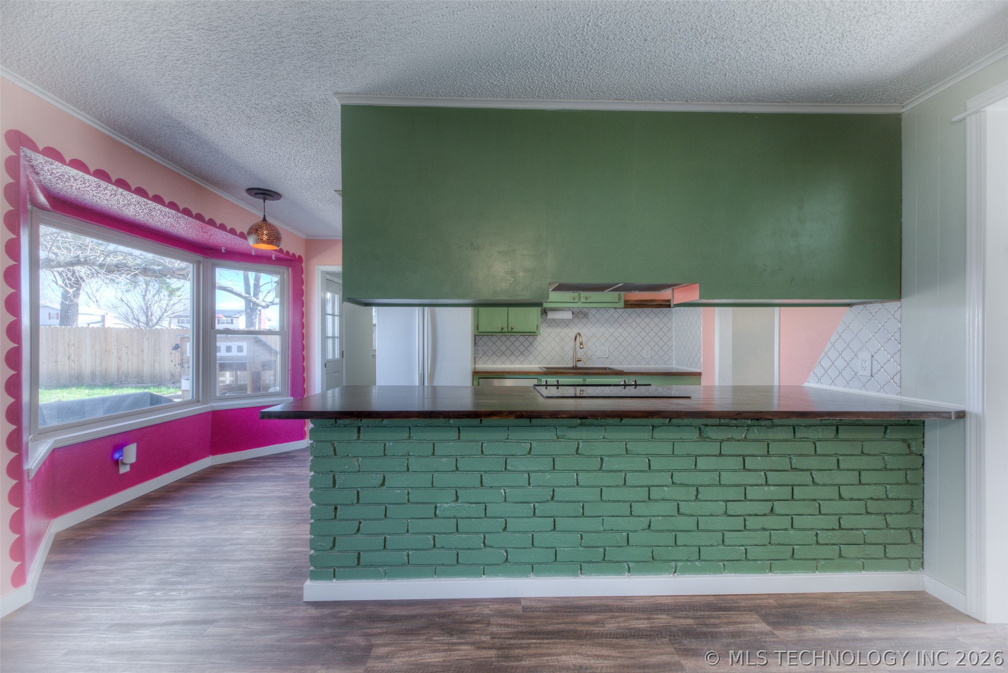 2610 Turner Street Property Photo 11