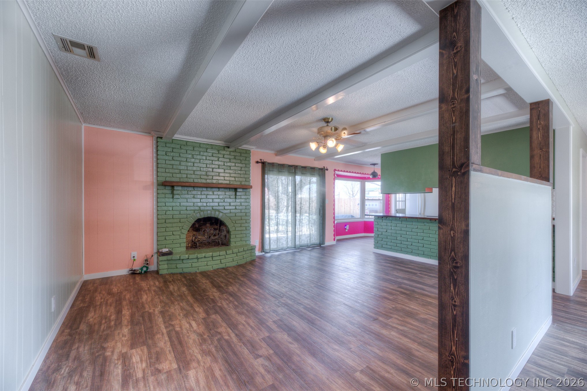 2610 Turner Street Property Photo 14