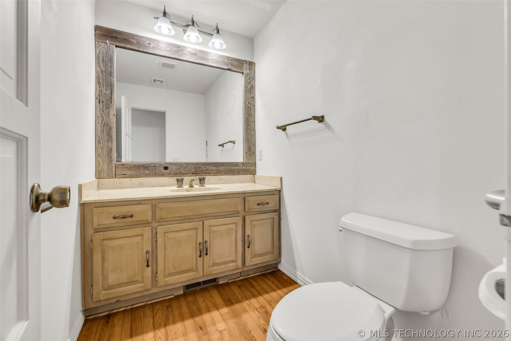 3908 E 80th Street Property Photo 53