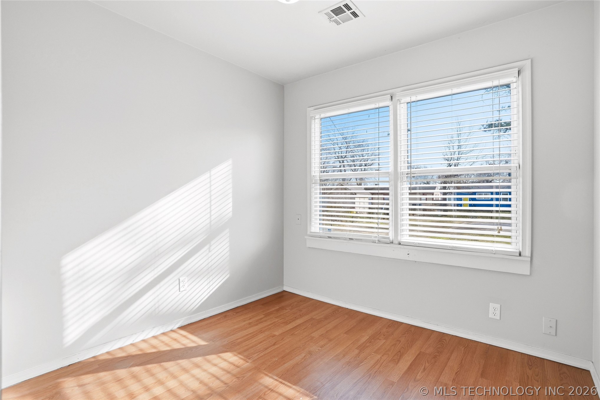 707 N 71st East Avenue Property Photo 13