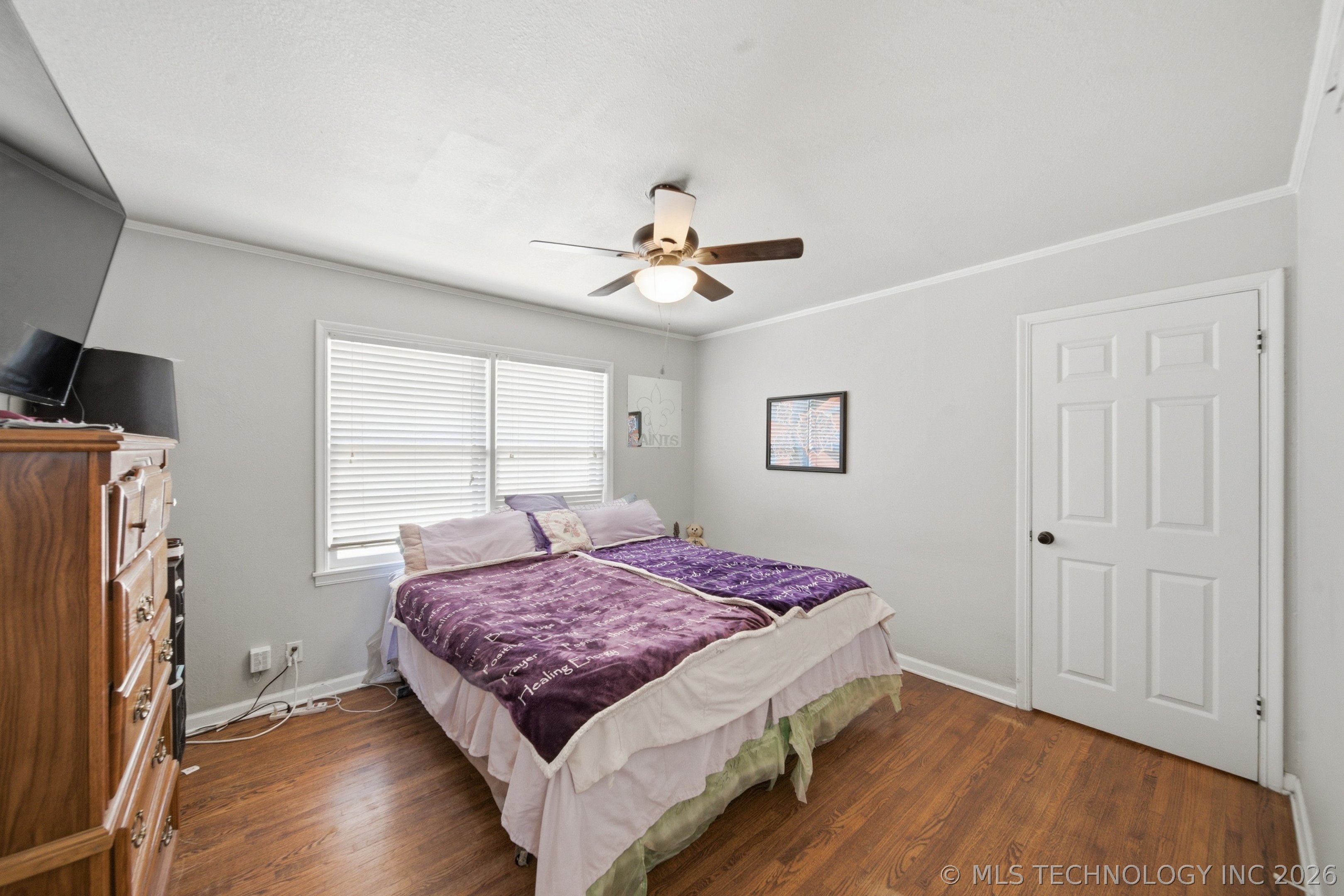 5534 S Columbia Avenue Property Photo 14