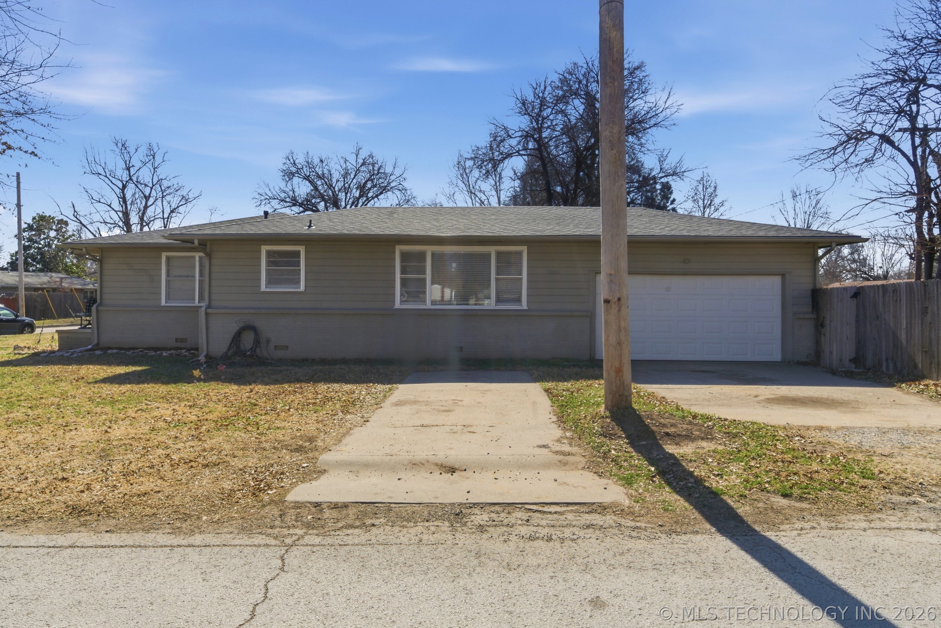 5534 S Columbia Avenue Property Photo 29