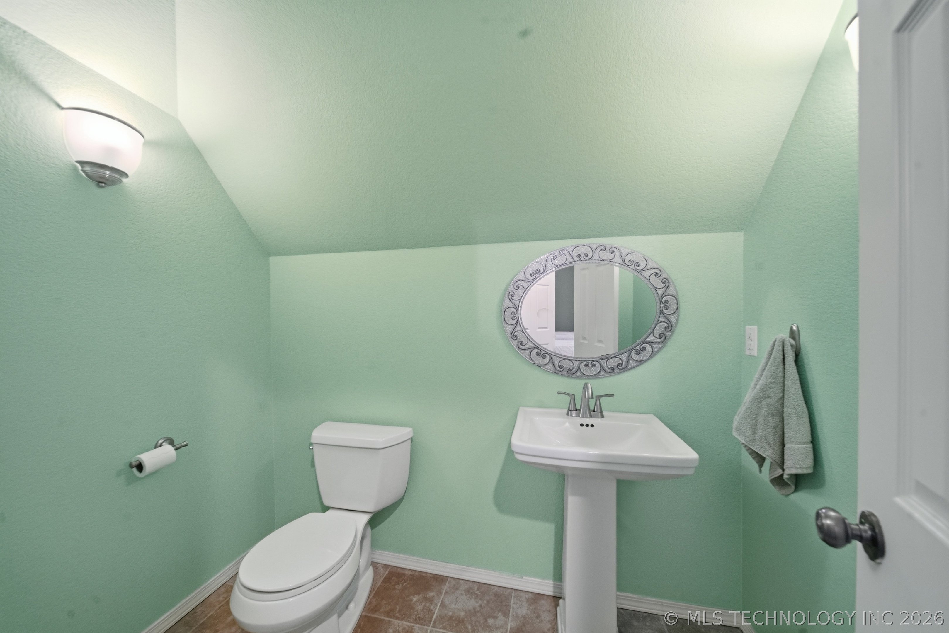 3955 S 217th East Avenue Property Photo 33