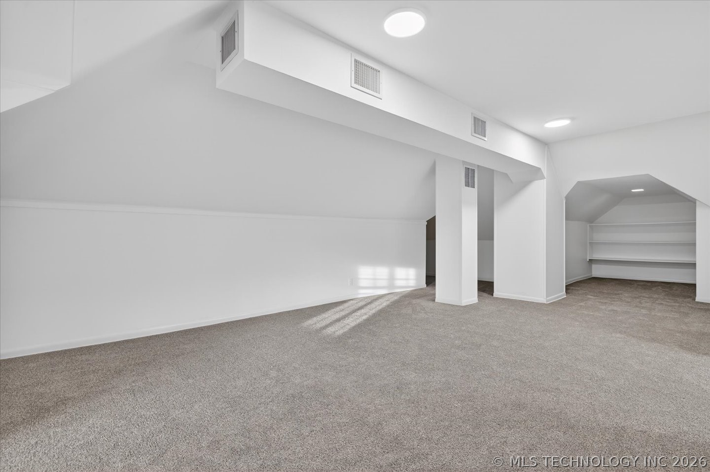 822 S Johnstone Avenue Property Photo 13