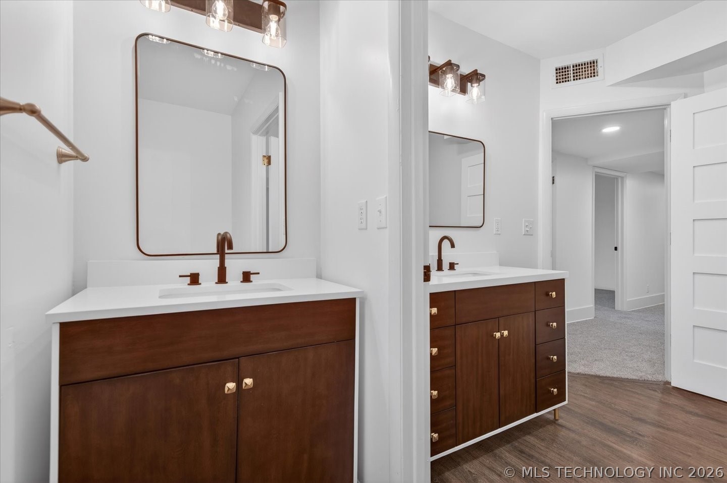 822 S Johnstone Avenue Property Photo 17