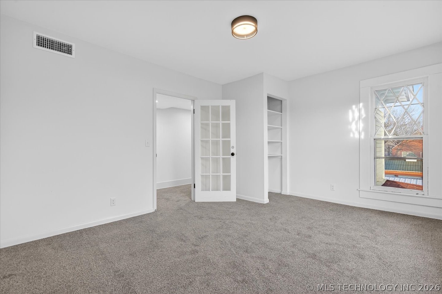 822 S Johnstone Avenue Property Photo 22