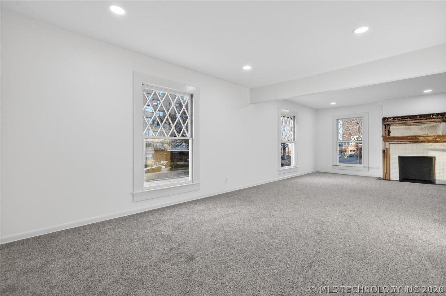 822 S Johnstone Avenue Property Photo 34