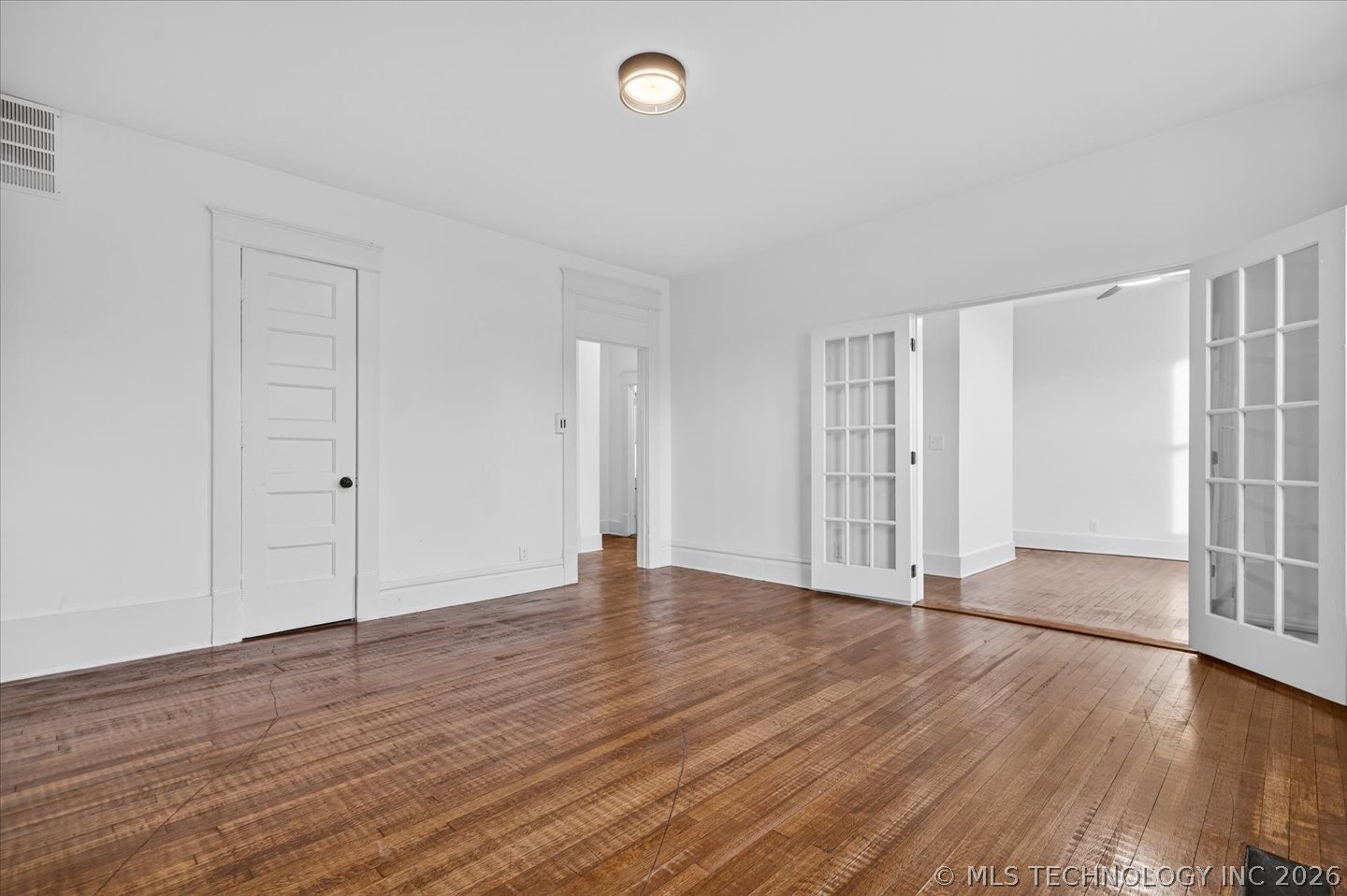 822 S Johnstone Avenue Property Photo 44