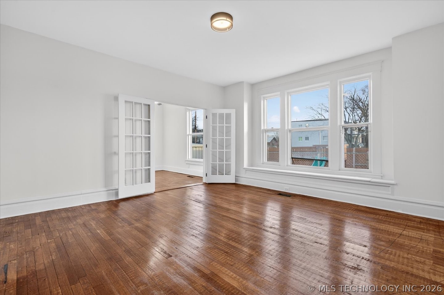 822 S Johnstone Avenue Property Photo 45