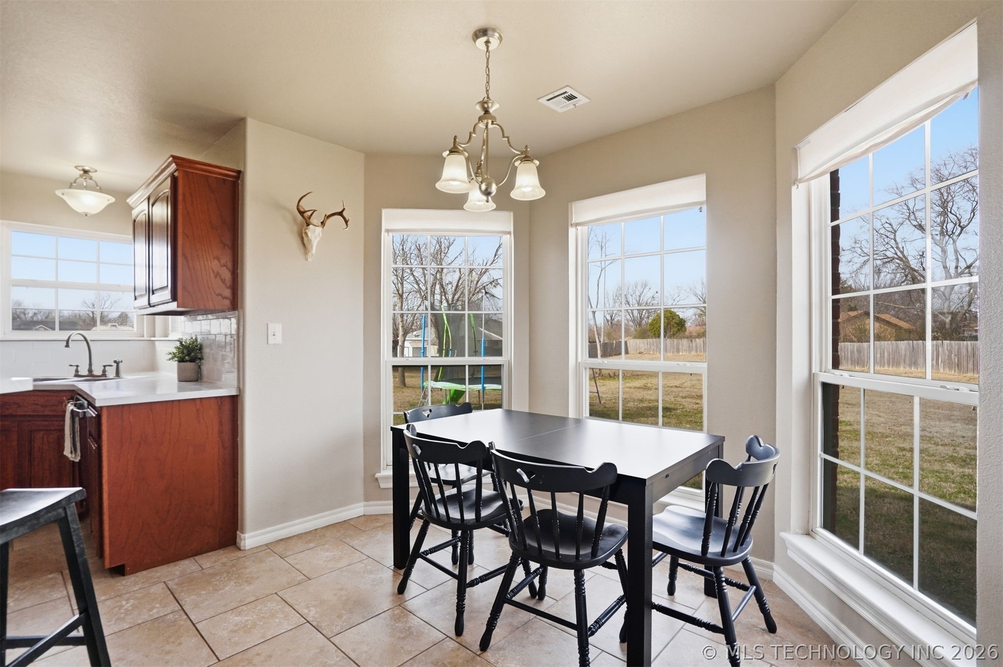14504 S Oak Street Property Photo 11