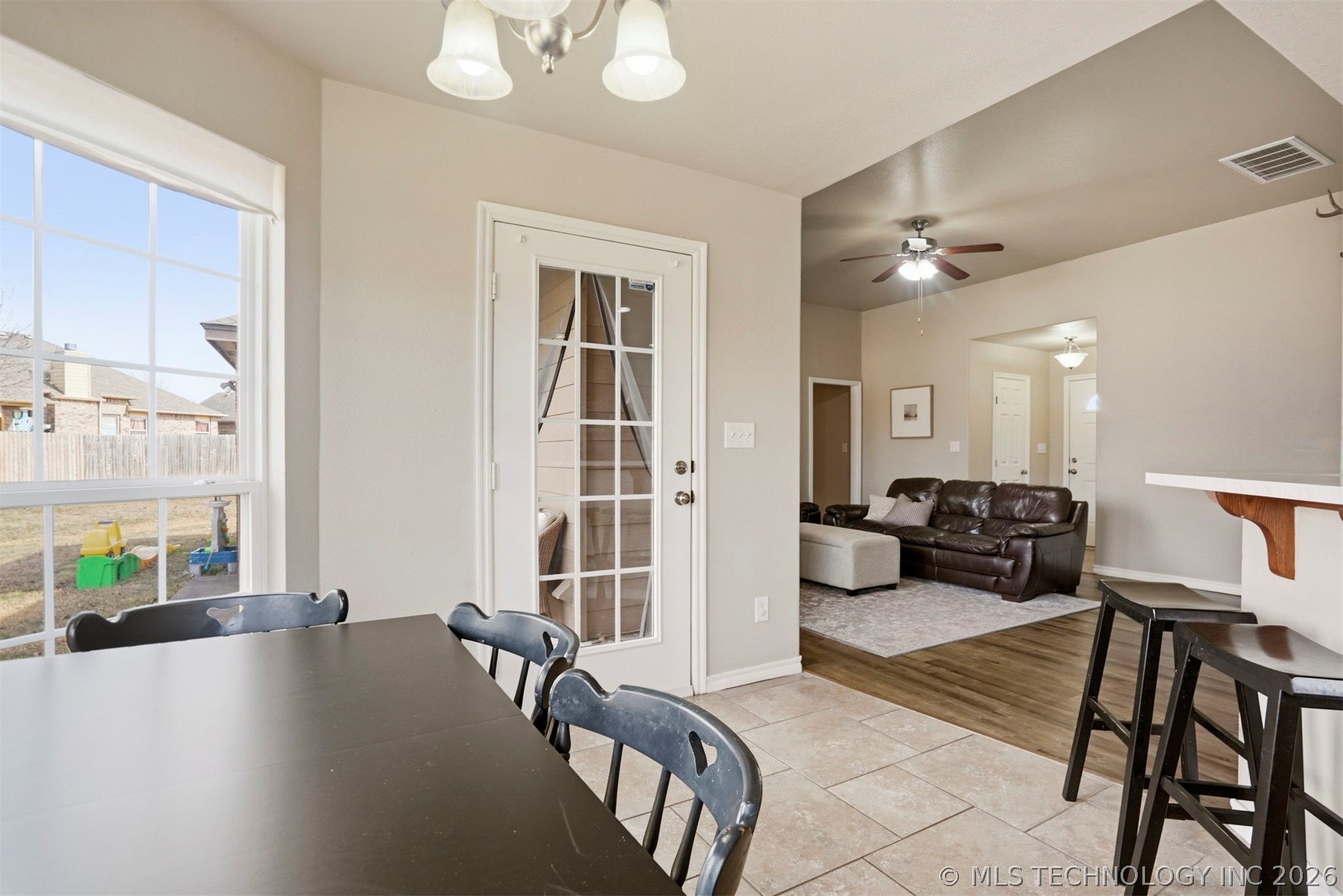 14504 S Oak Street Property Photo 13
