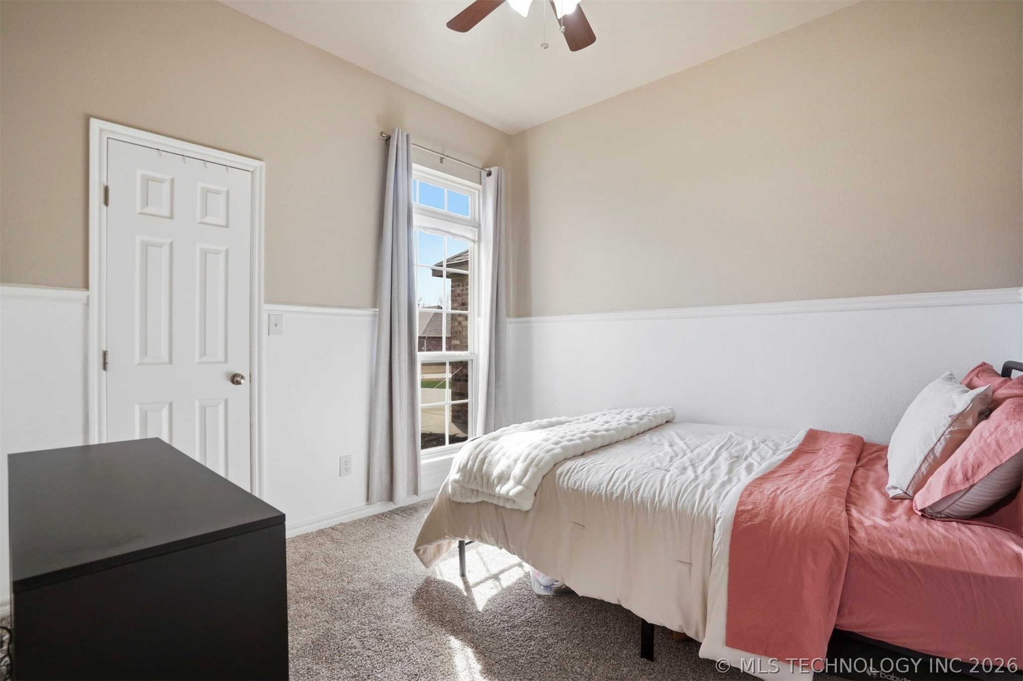 14504 S Oak Street Property Photo 20