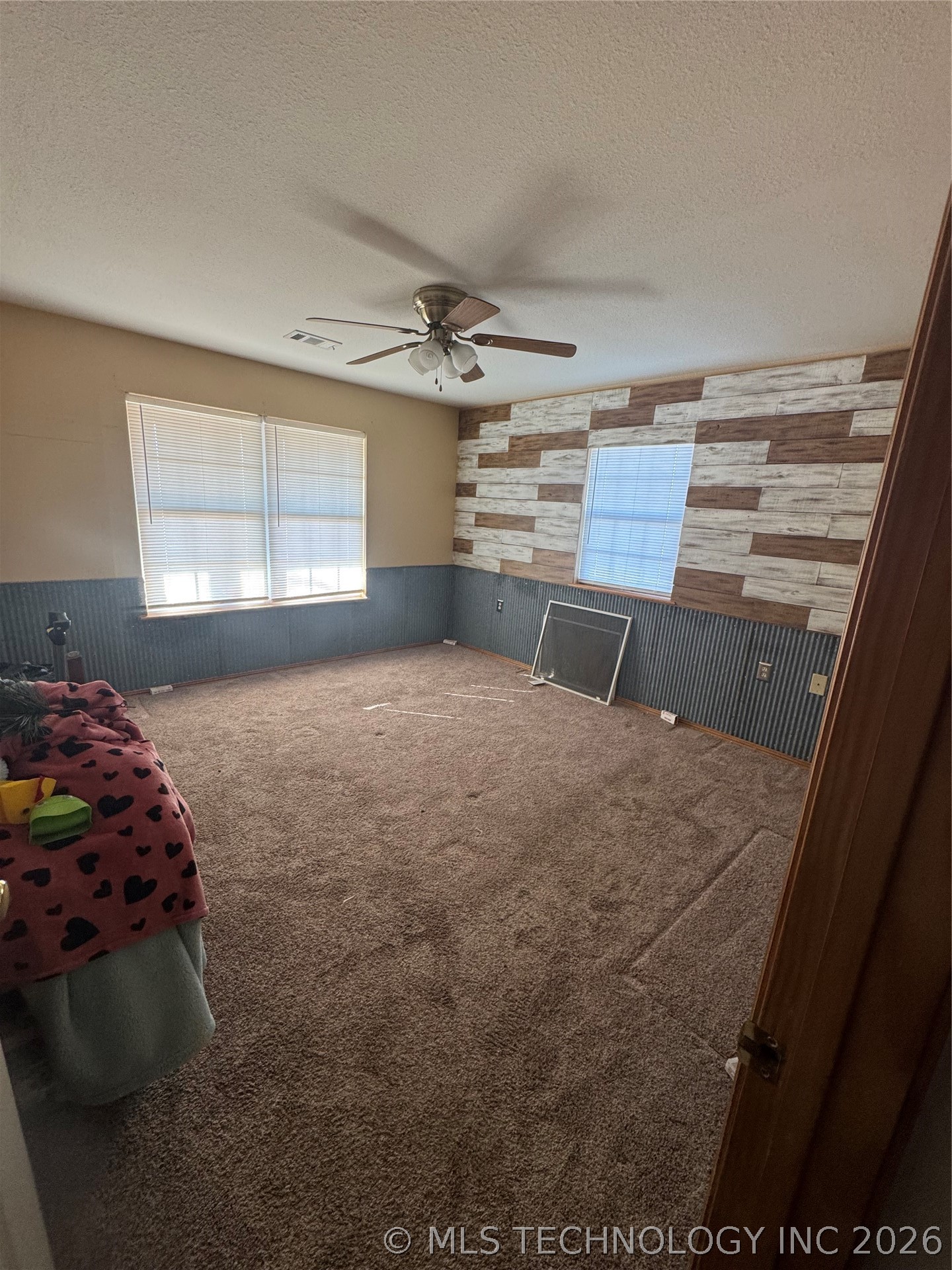 22905 116 Property Photo 8