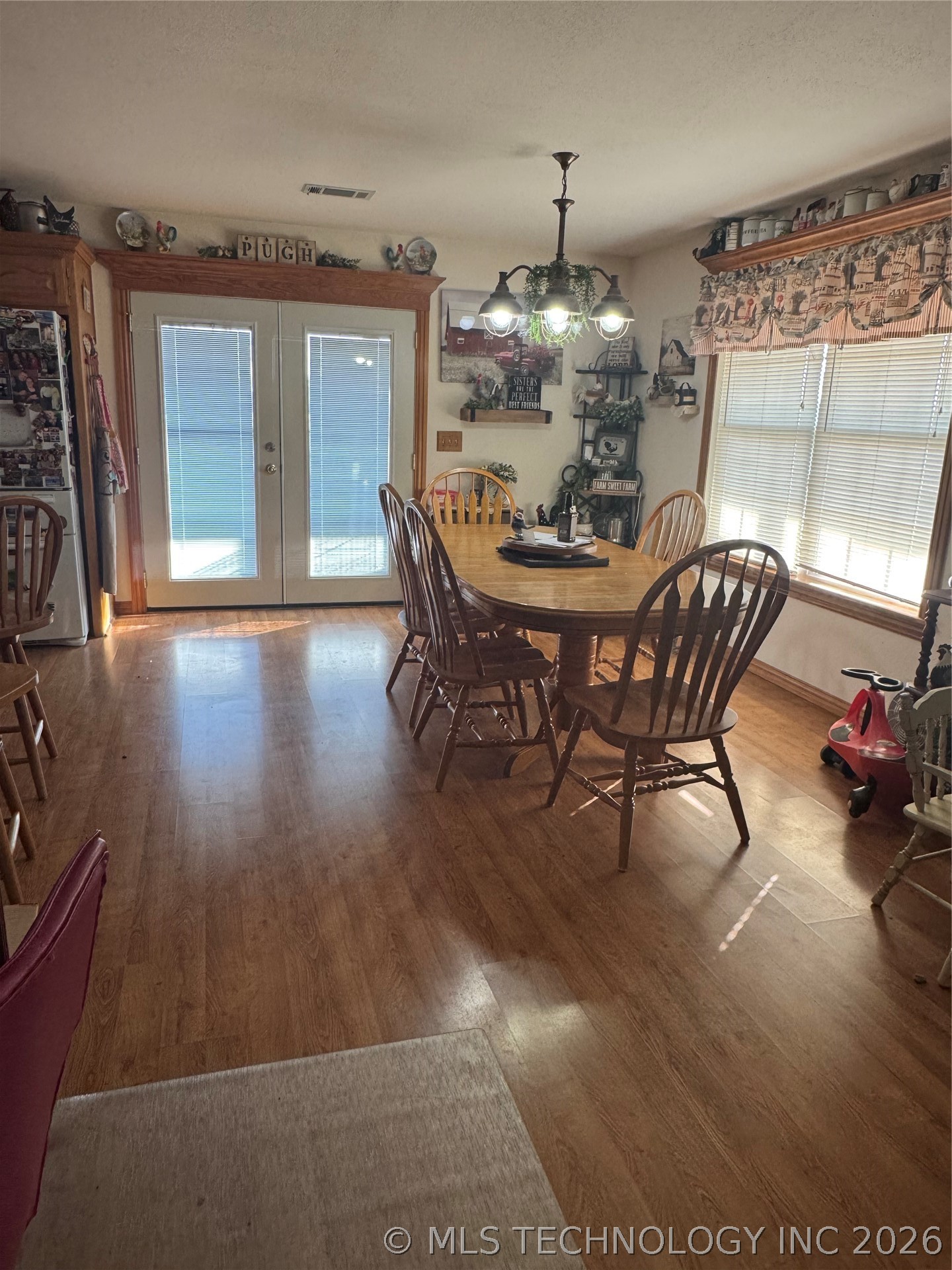22905 116 Property Photo 9