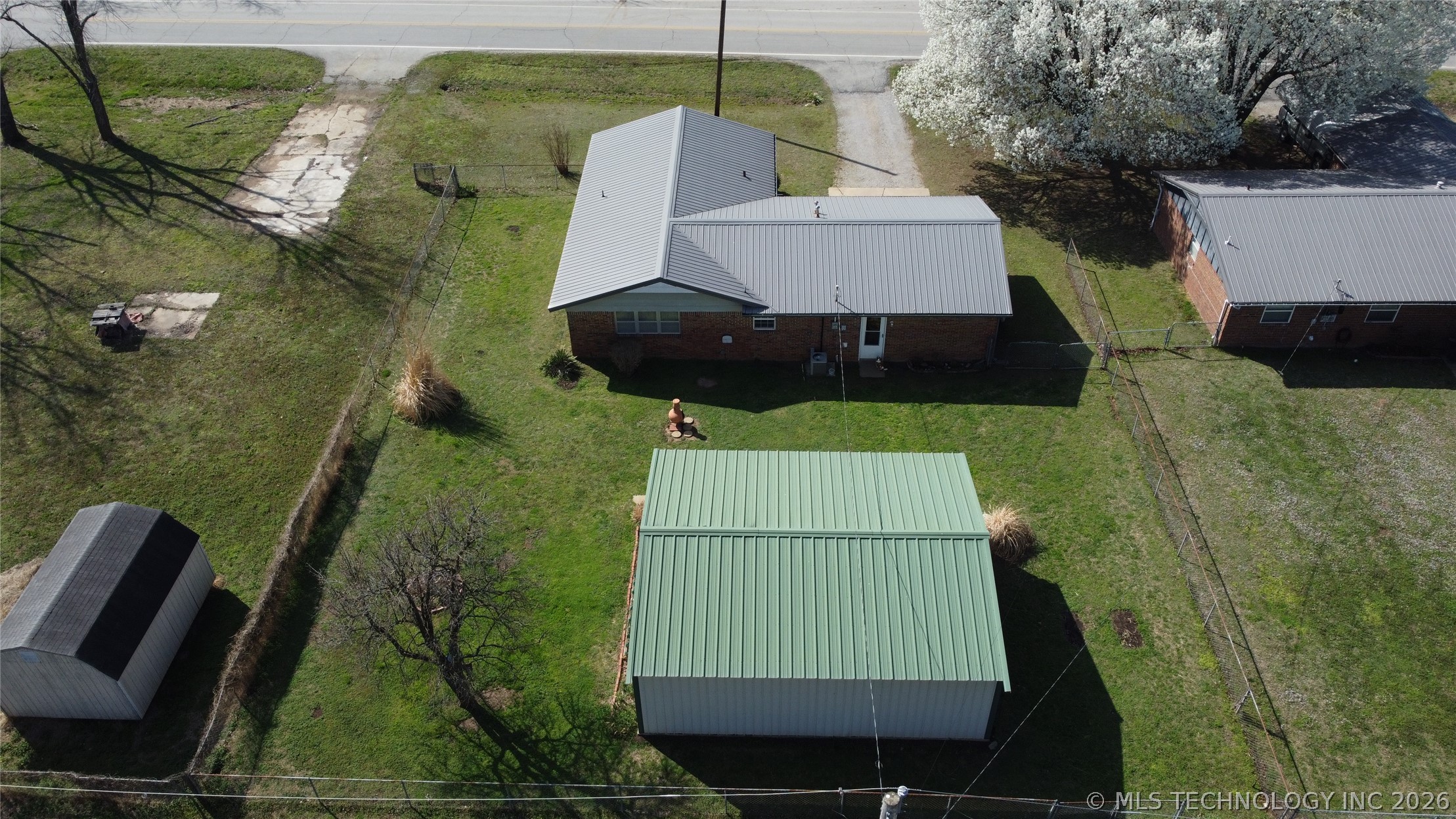 106 Vine Street Property Photo 20