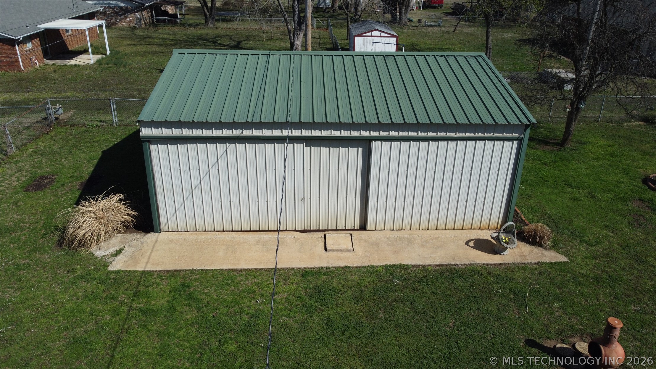 106 Vine Street Property Photo 24