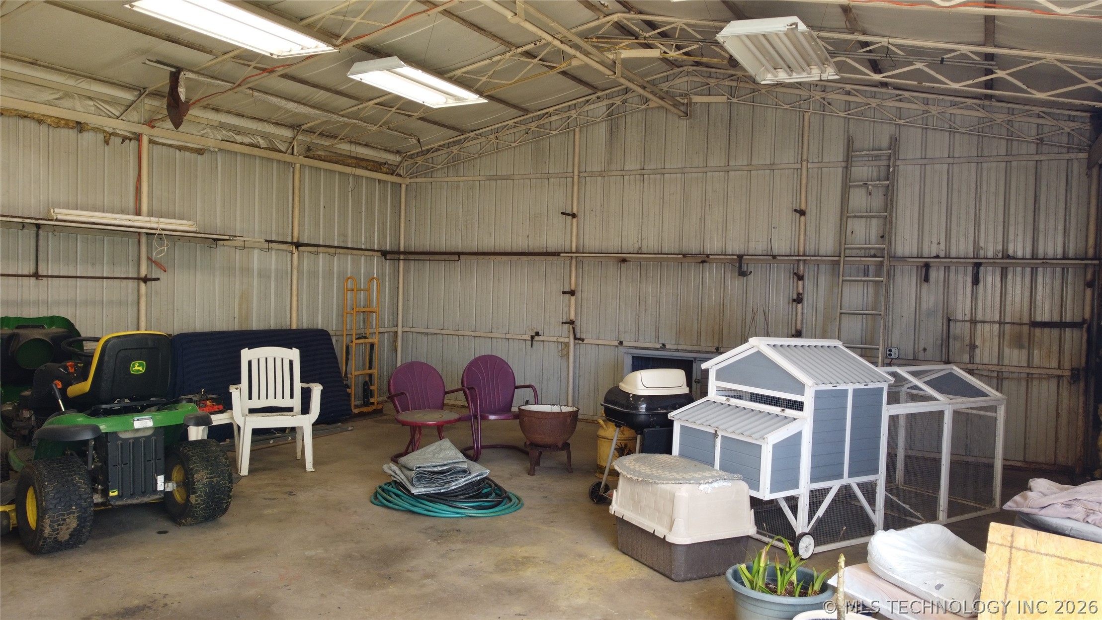106 Vine Street Property Photo 25