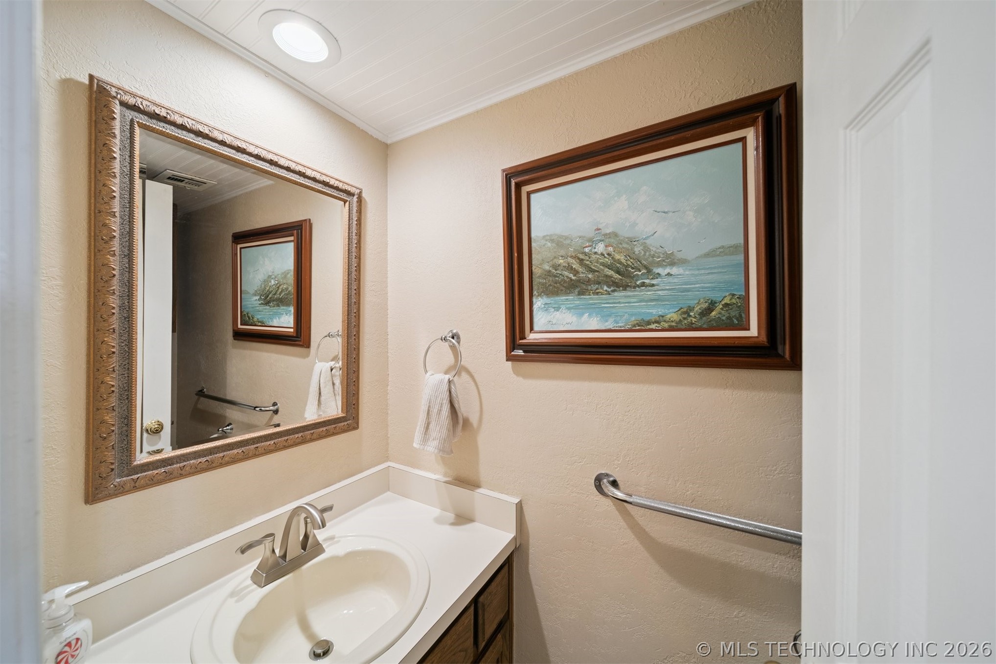 6314 E 89th Place S 1203 Property Photo 12