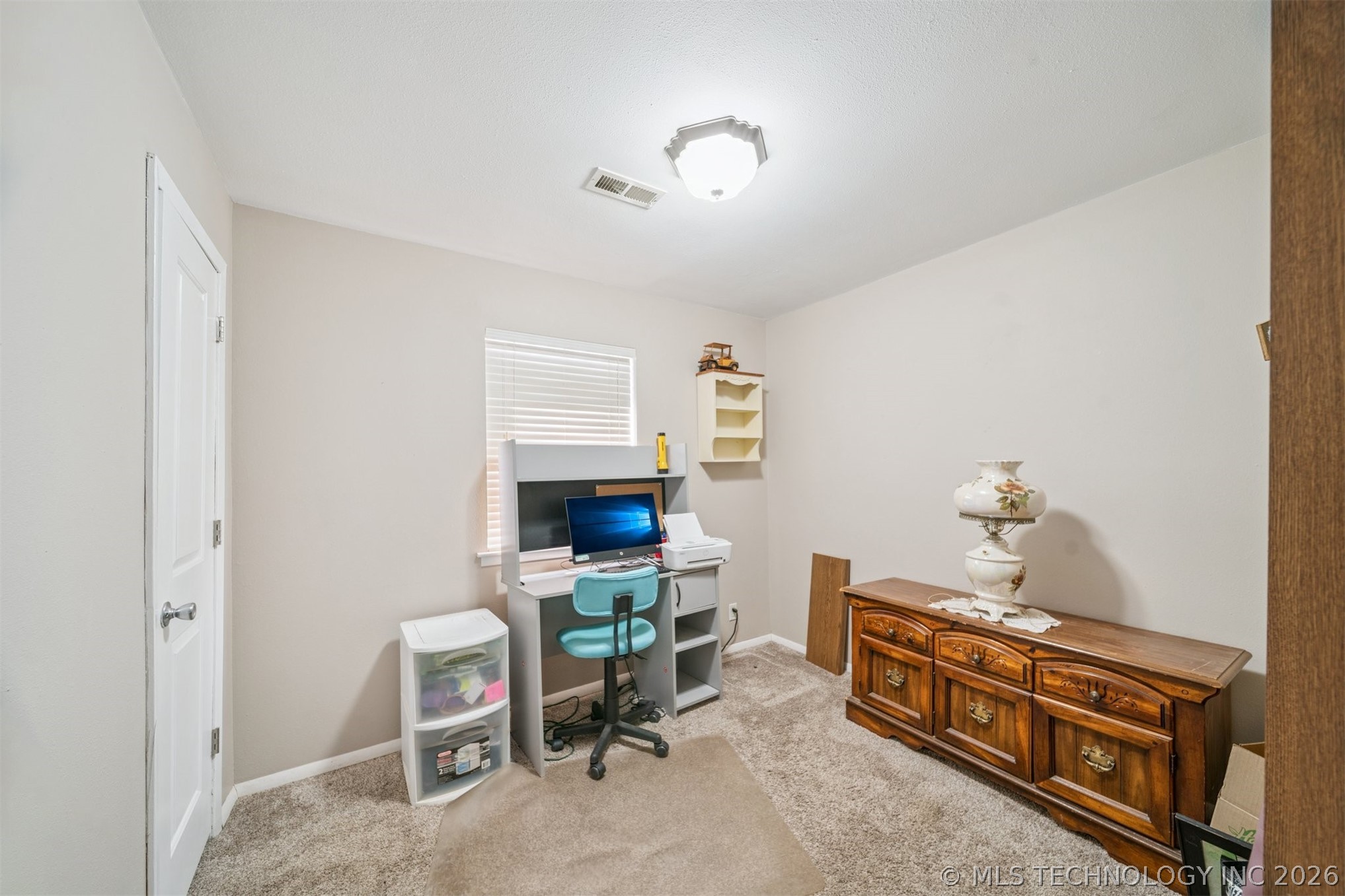606 E Toledo Place Property Photo 15
