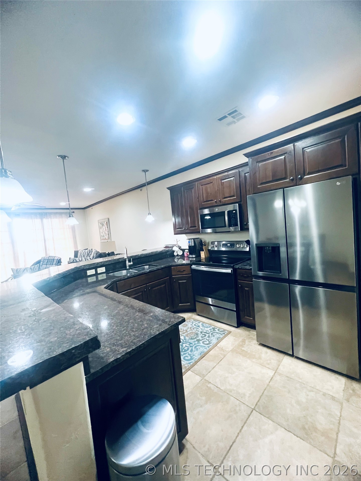 25 Grand Lake Drive 3c Property Photo 7