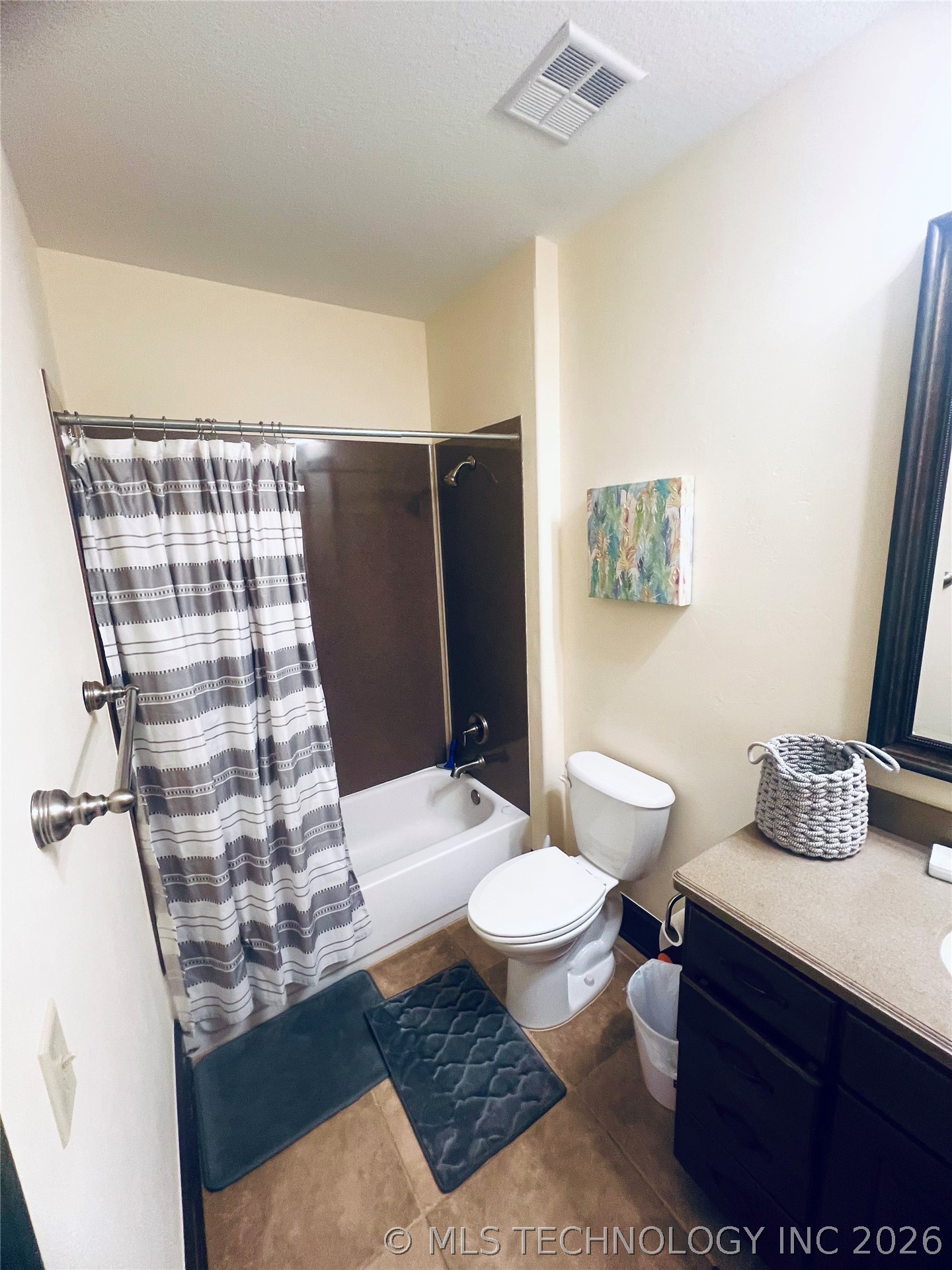 25 Grand Lake Drive 3c Property Photo 28