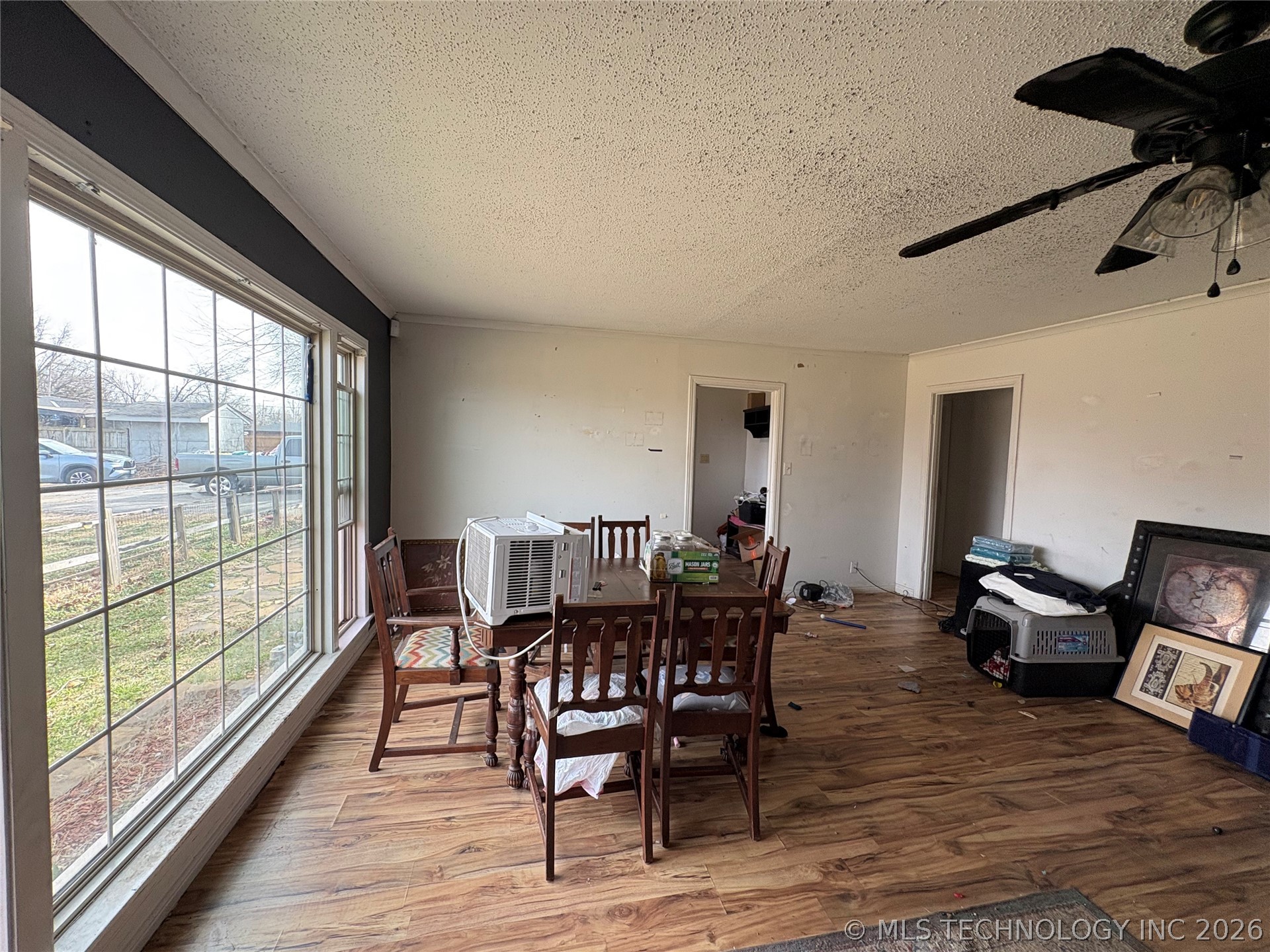 1307 S Madison Boulevard Property Photo 8