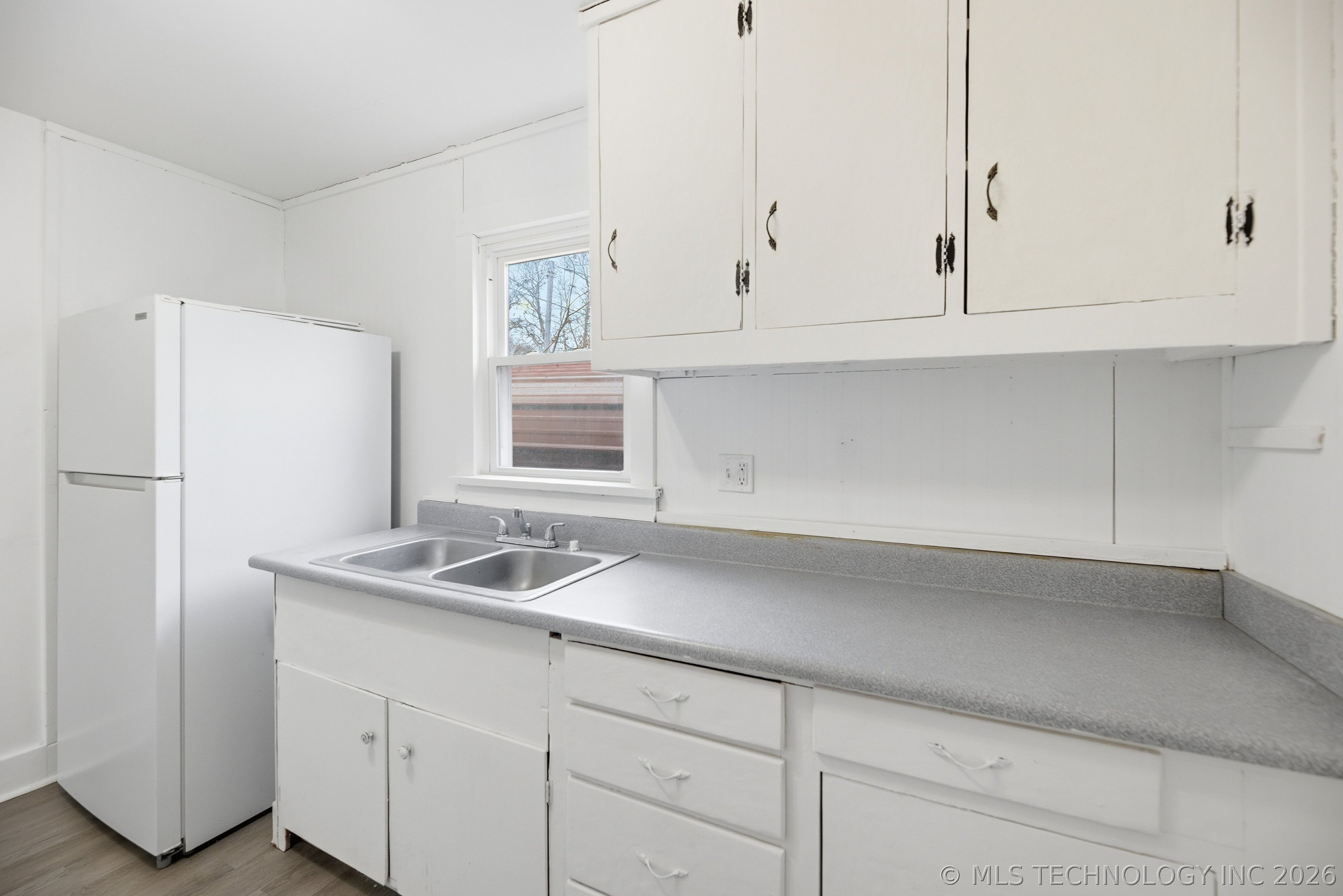 815 N Oswego Avenue Property Photo 11