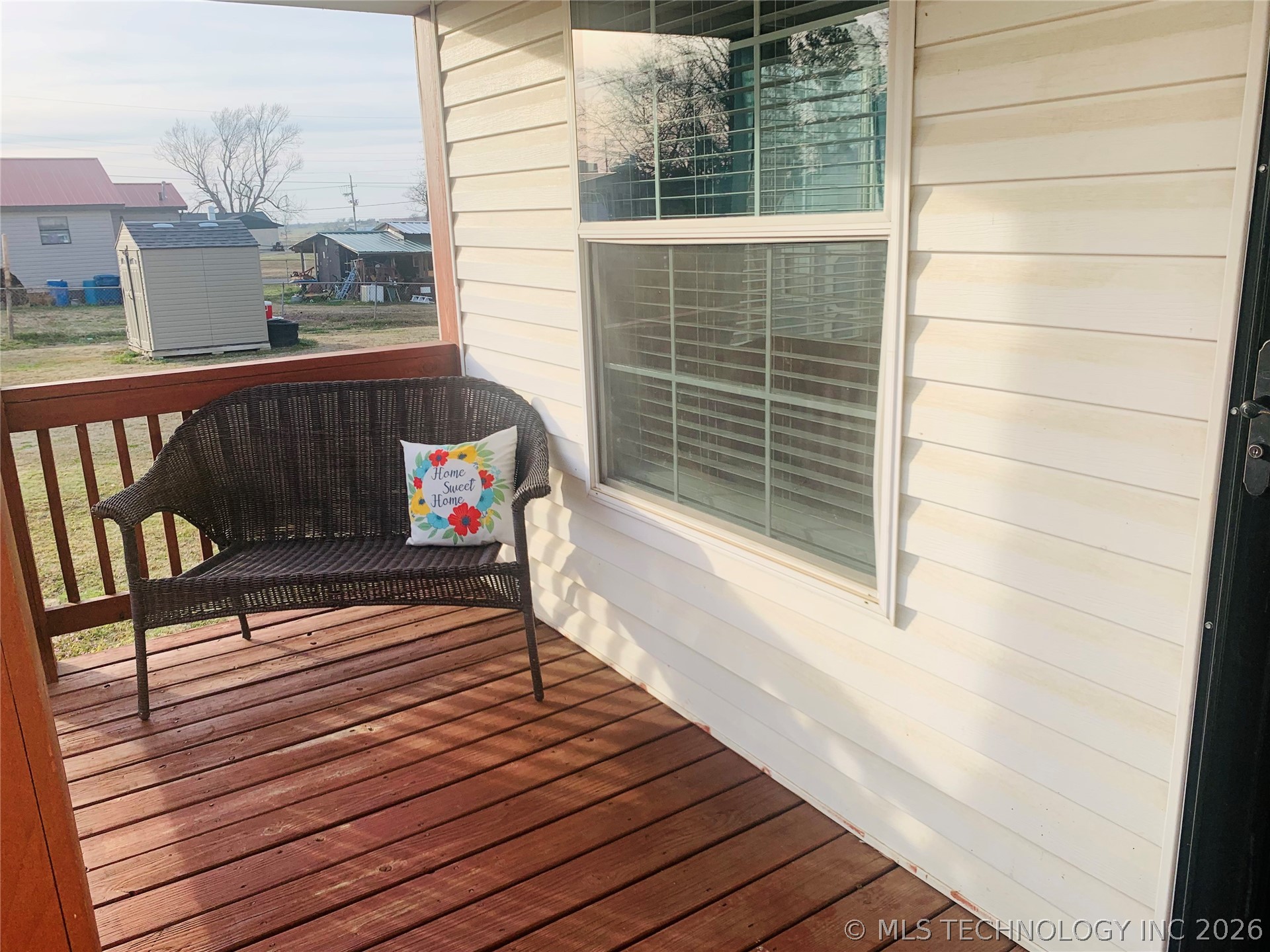 711 W Tyler Avenue Property Photo 5