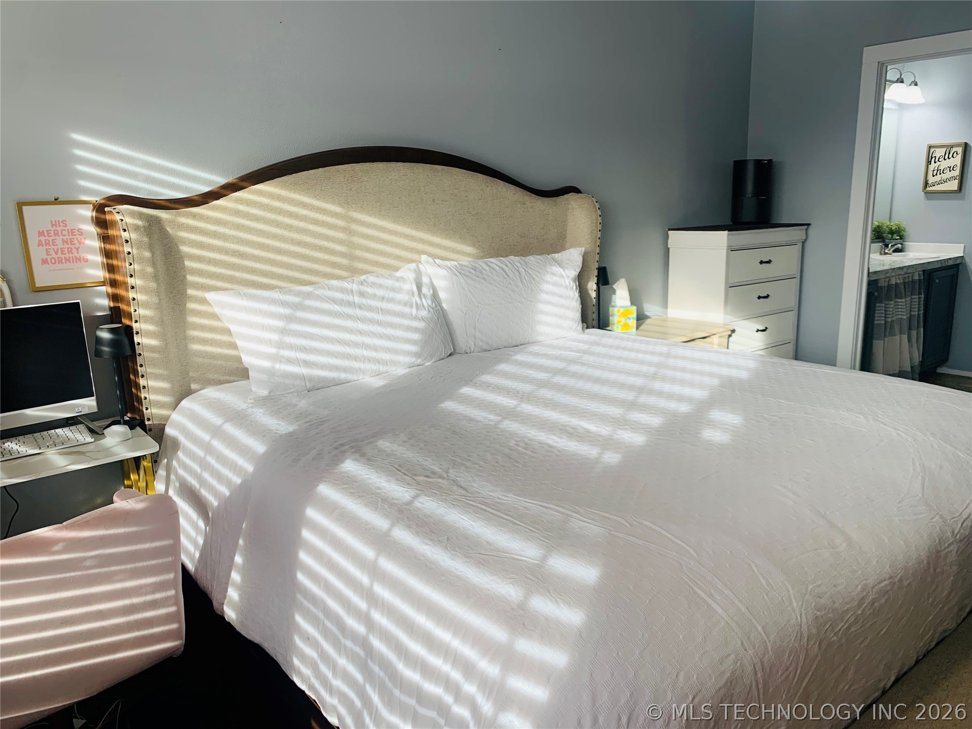 711 W Tyler Avenue Property Photo 16