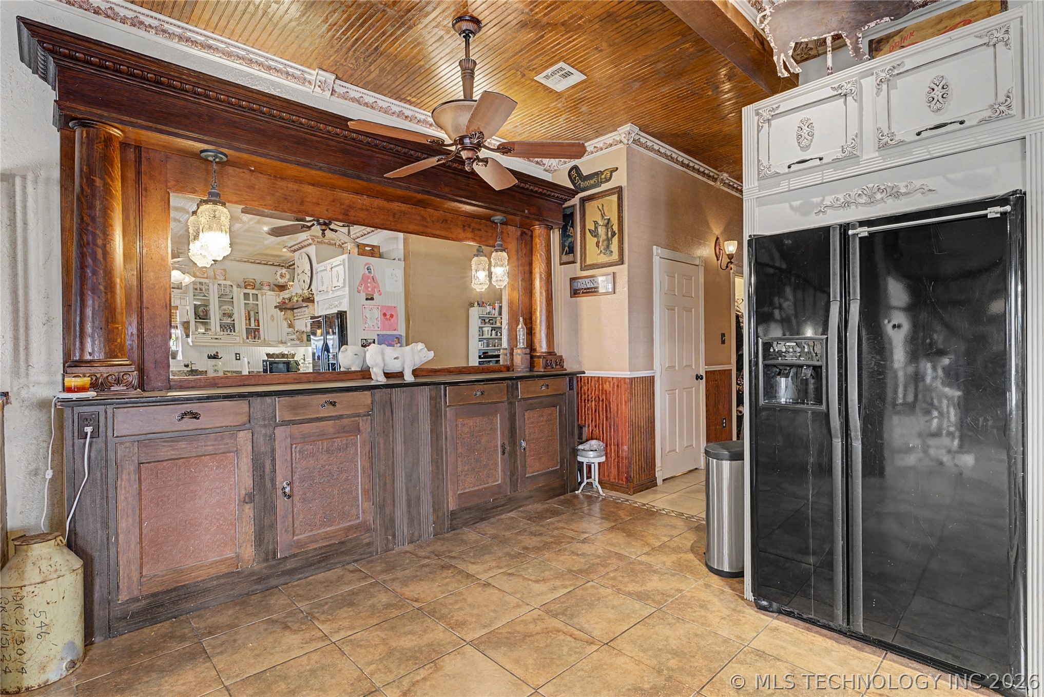15875 New Lake Road Property Photo 13