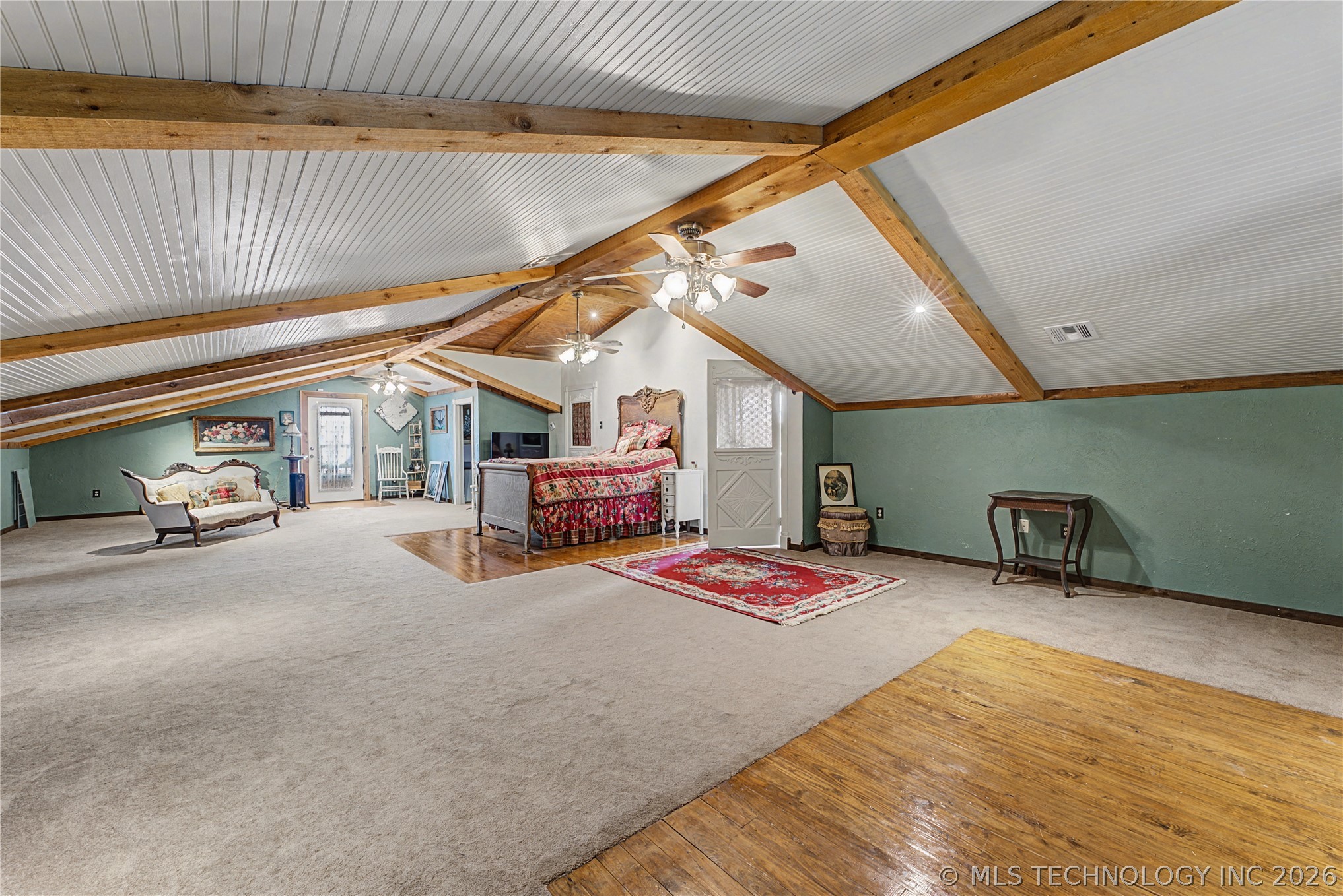 15875 New Lake Road Property Photo 21