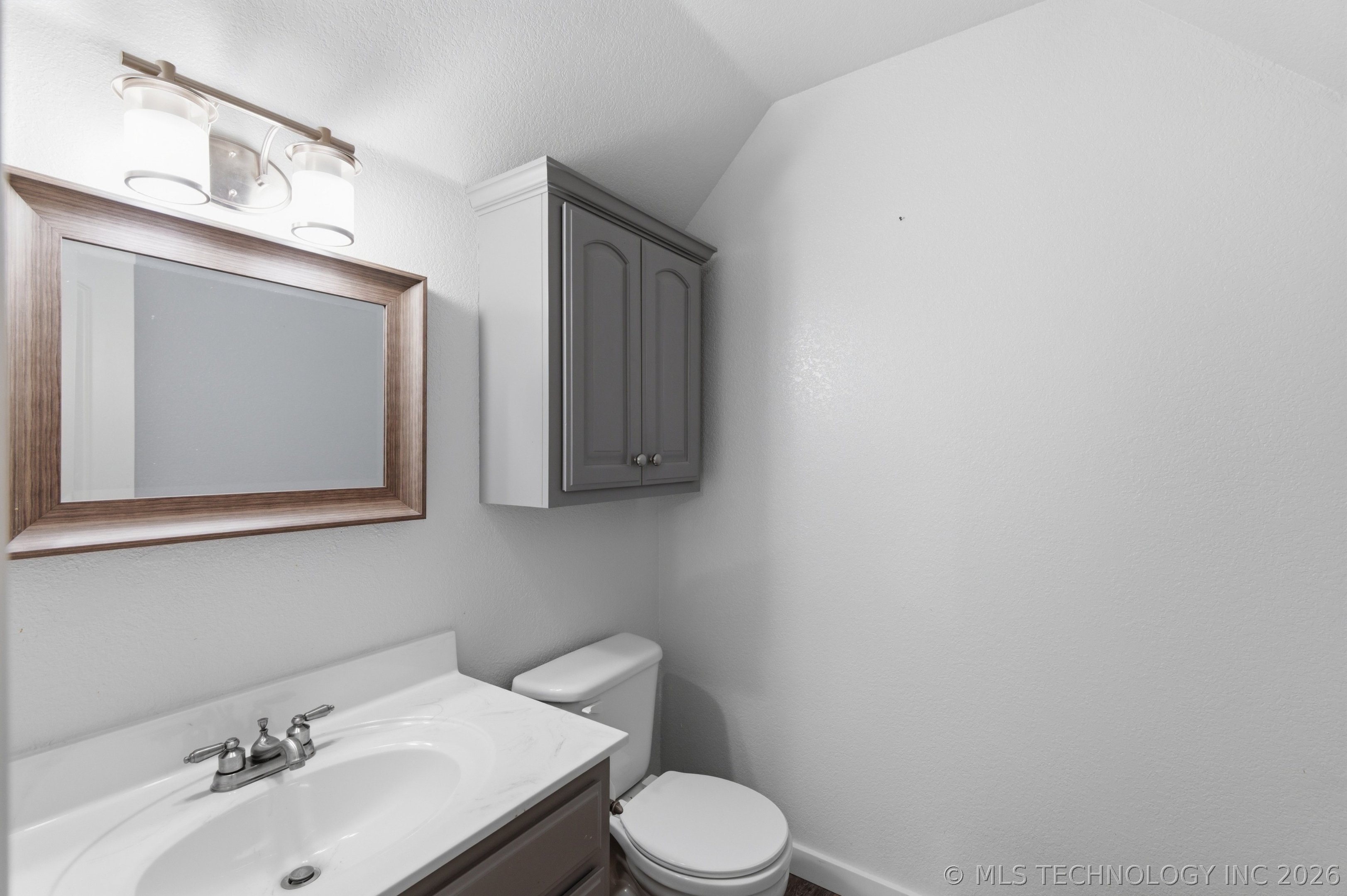 810 W 150th Street Property Photo 22