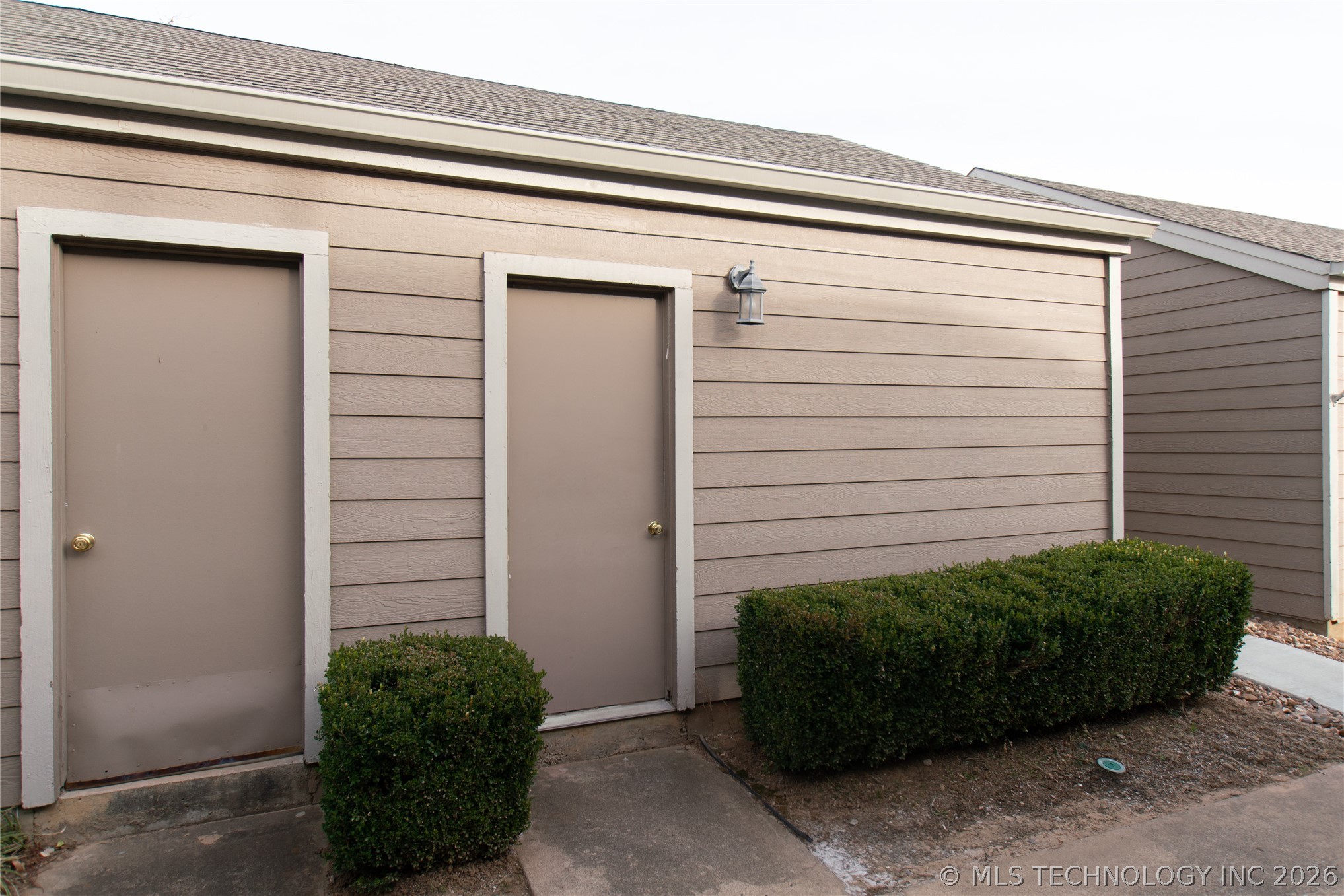 3113 E 91st Place Property Photo 16