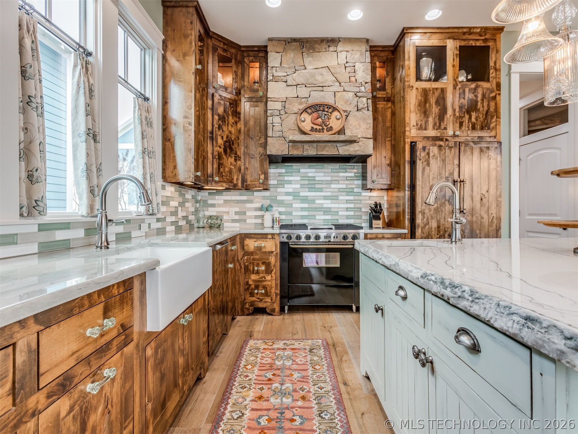 76 Ridgeline Road Property Photo 10