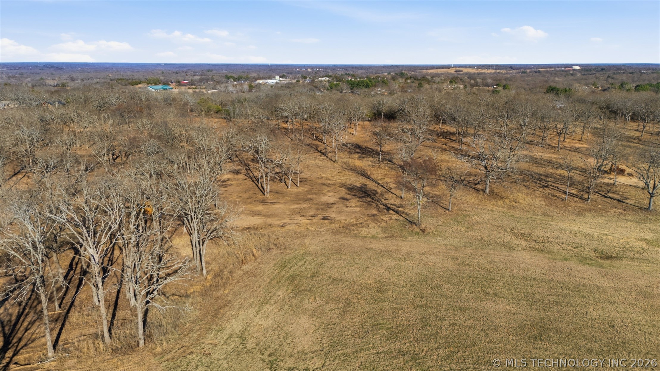 000 Derrick Lane Property Photo 22