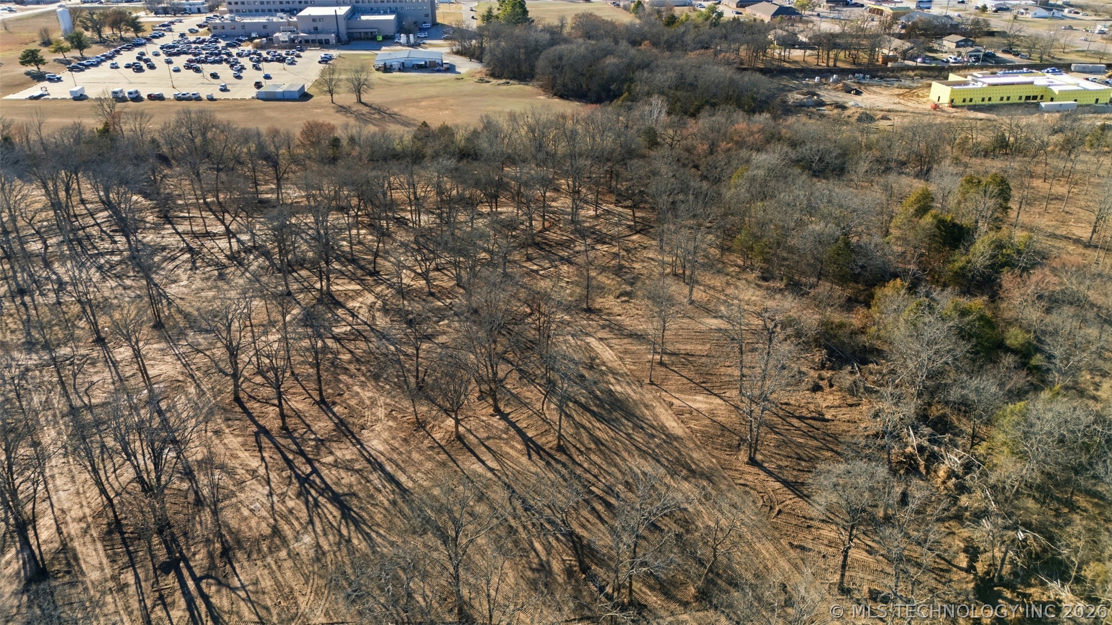 000 Derrick Lane Property Photo 42