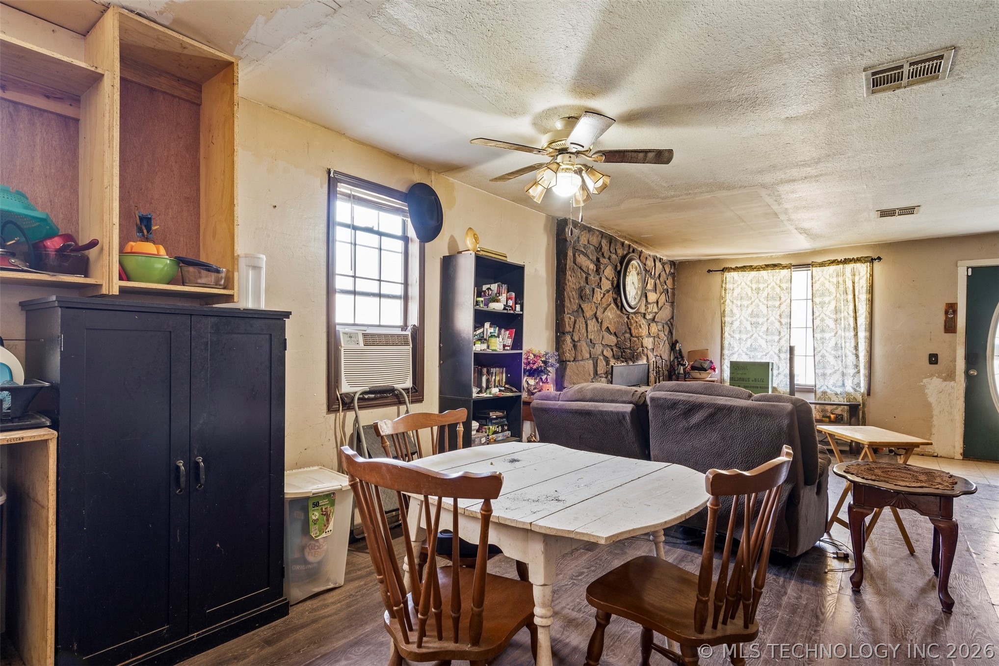 43807 County Road 636 Property Photo 5
