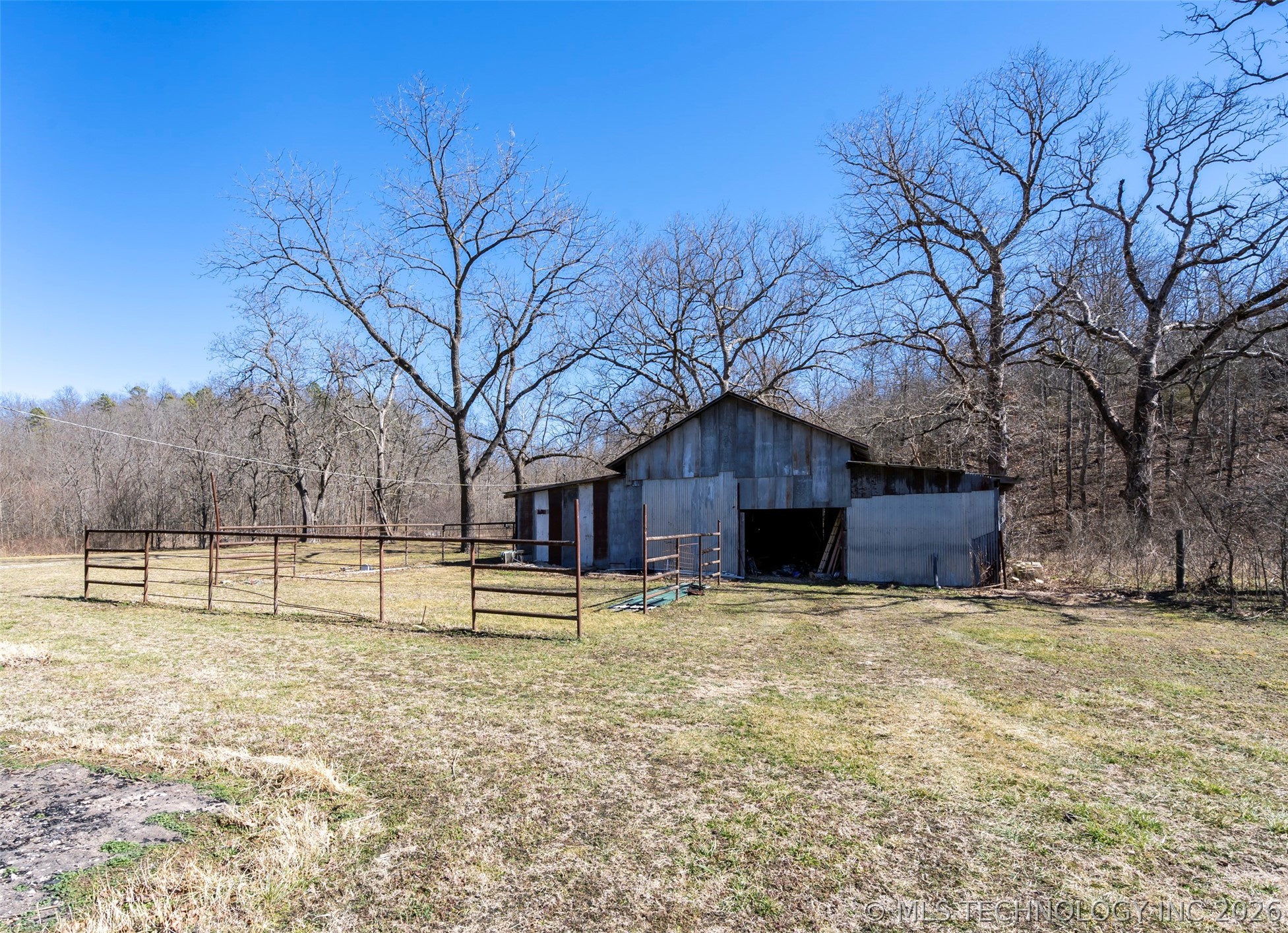 43807 County Road 636 Property Photo 41