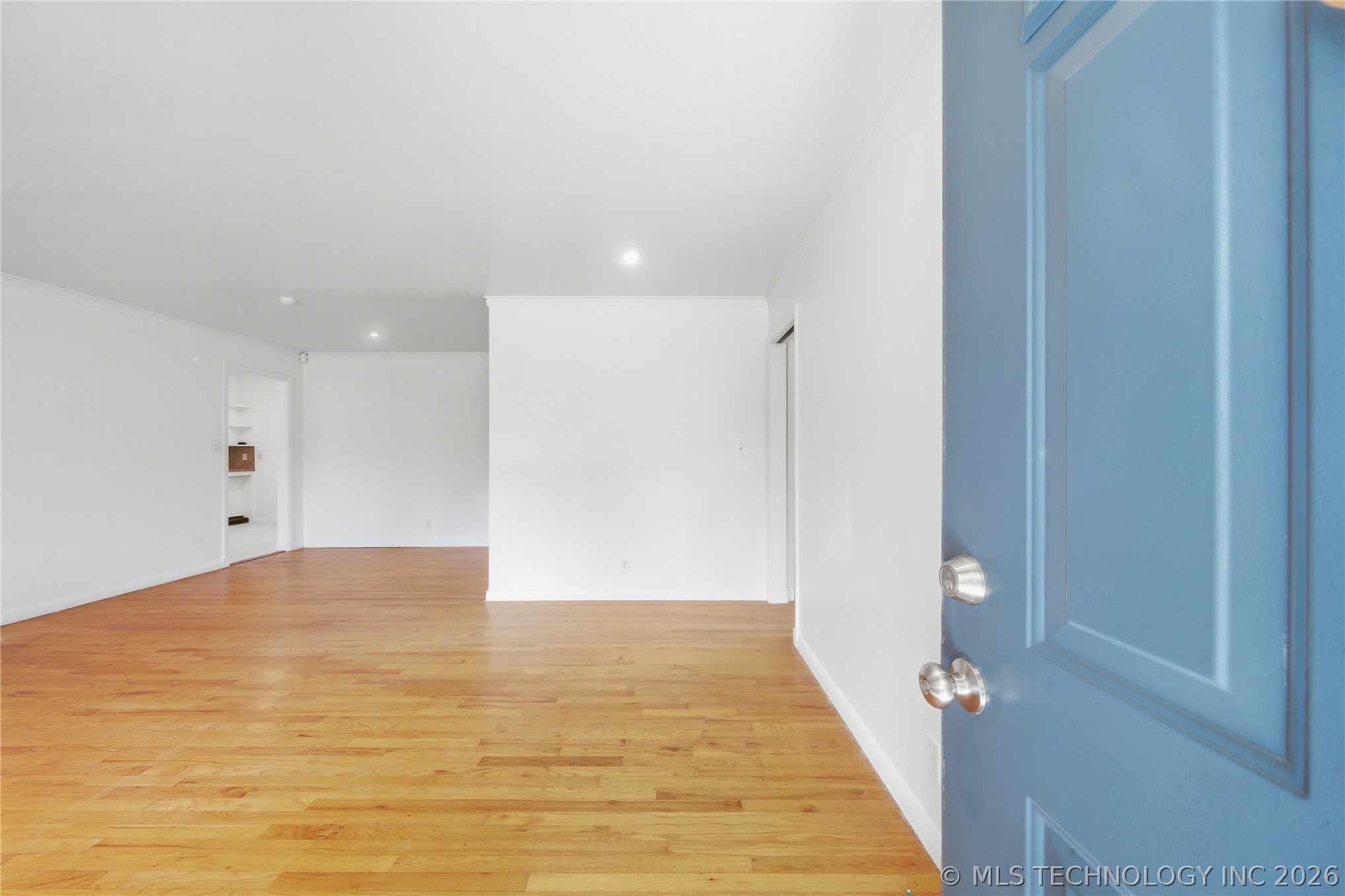 5857 E 21st Place Property Photo 8