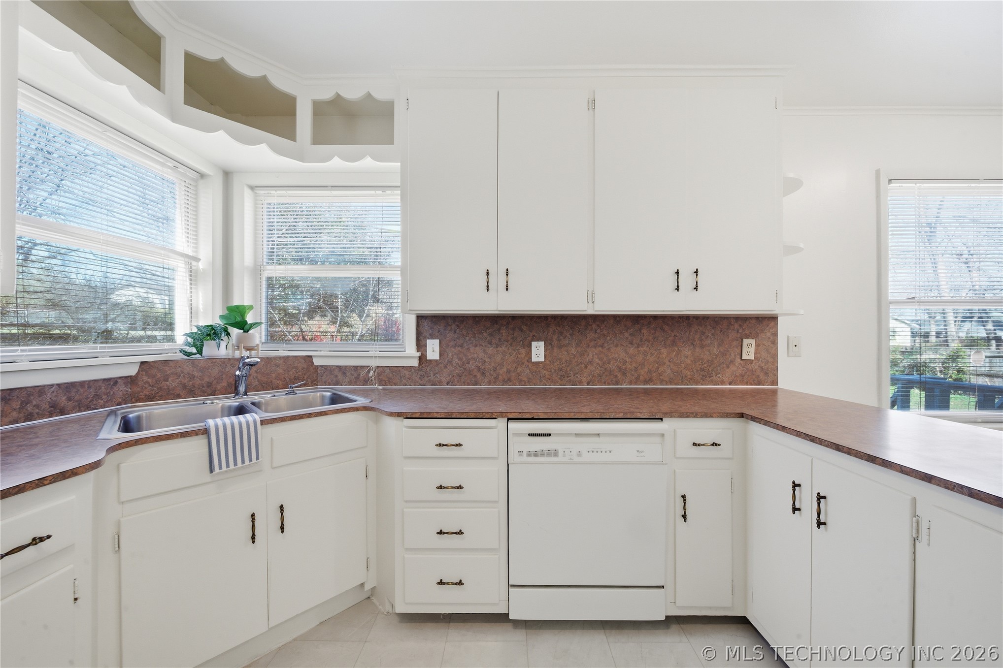 5857 E 21st Place Property Photo 19