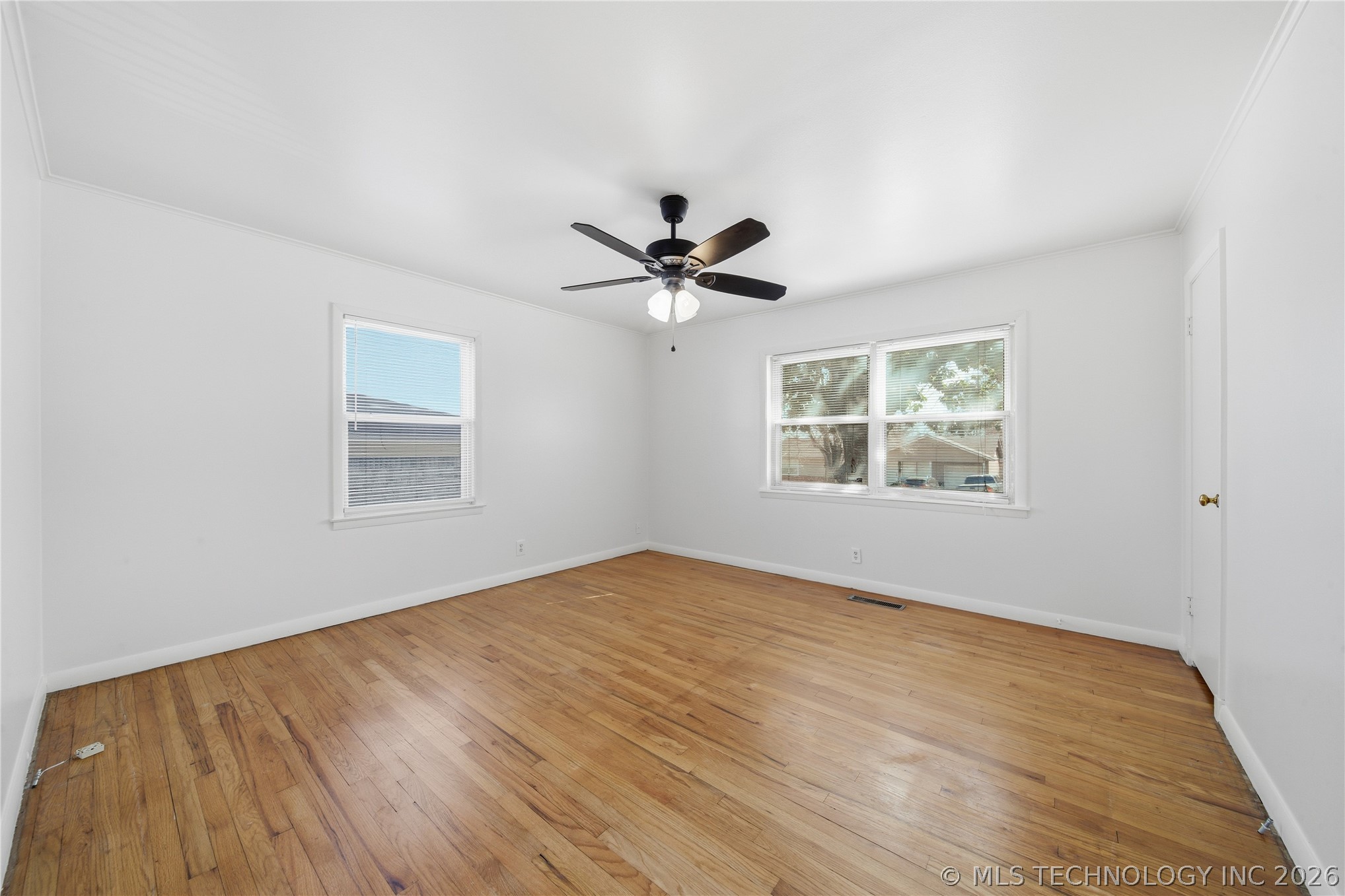 5857 E 21st Place Property Photo 24