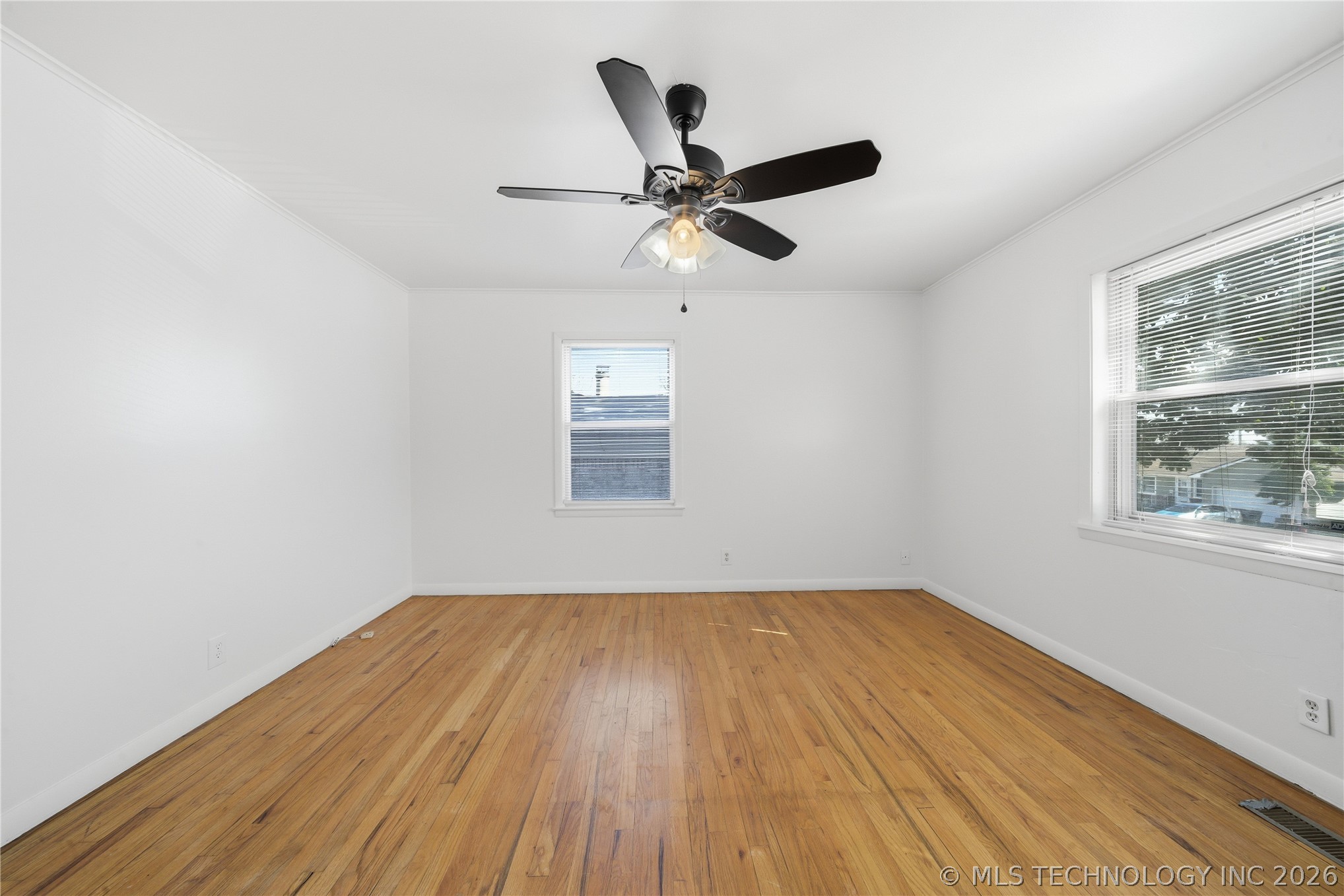 5857 E 21st Place Property Photo 26