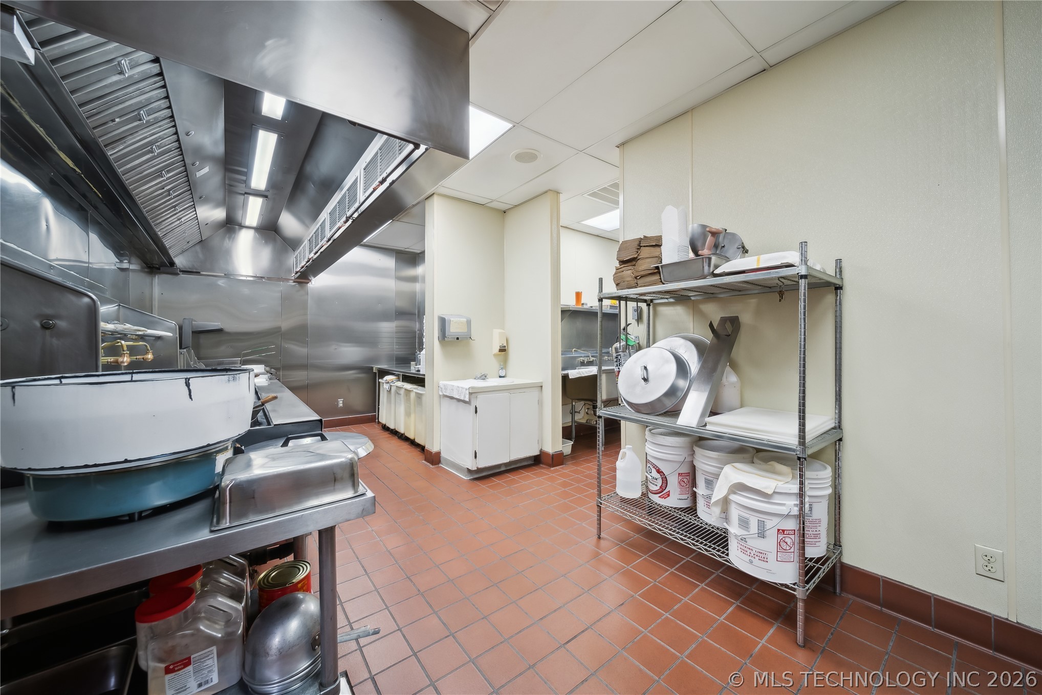 109 S Cincinnati Avenue Property Photo 8