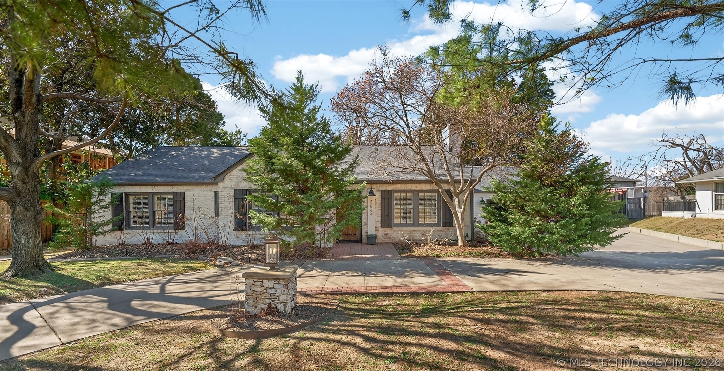3622 S Yorktown Avenue Property Photo 1