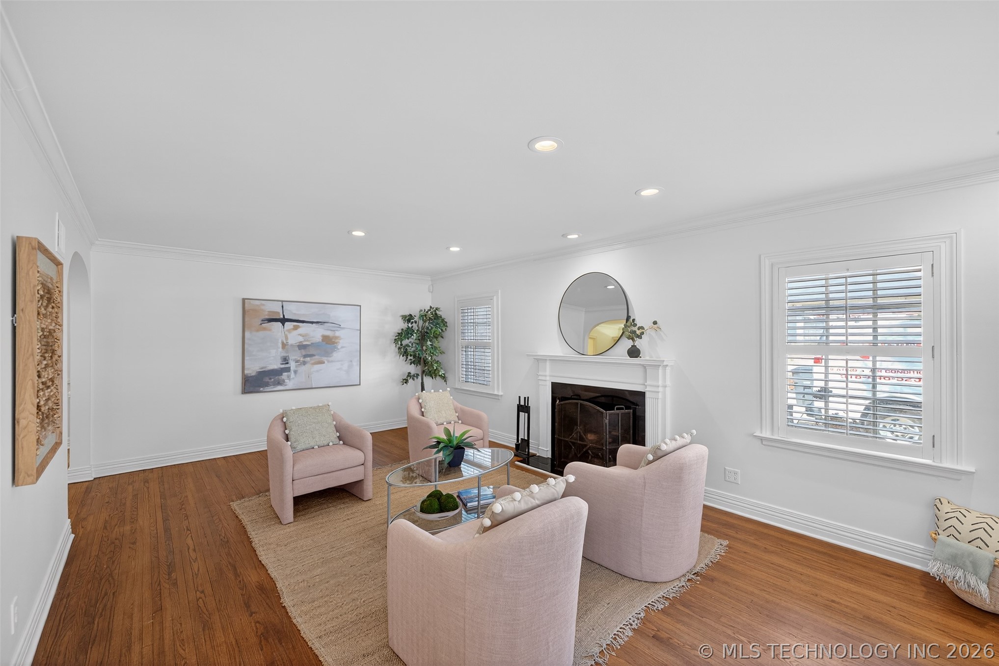 3622 S Yorktown Avenue Property Photo 5