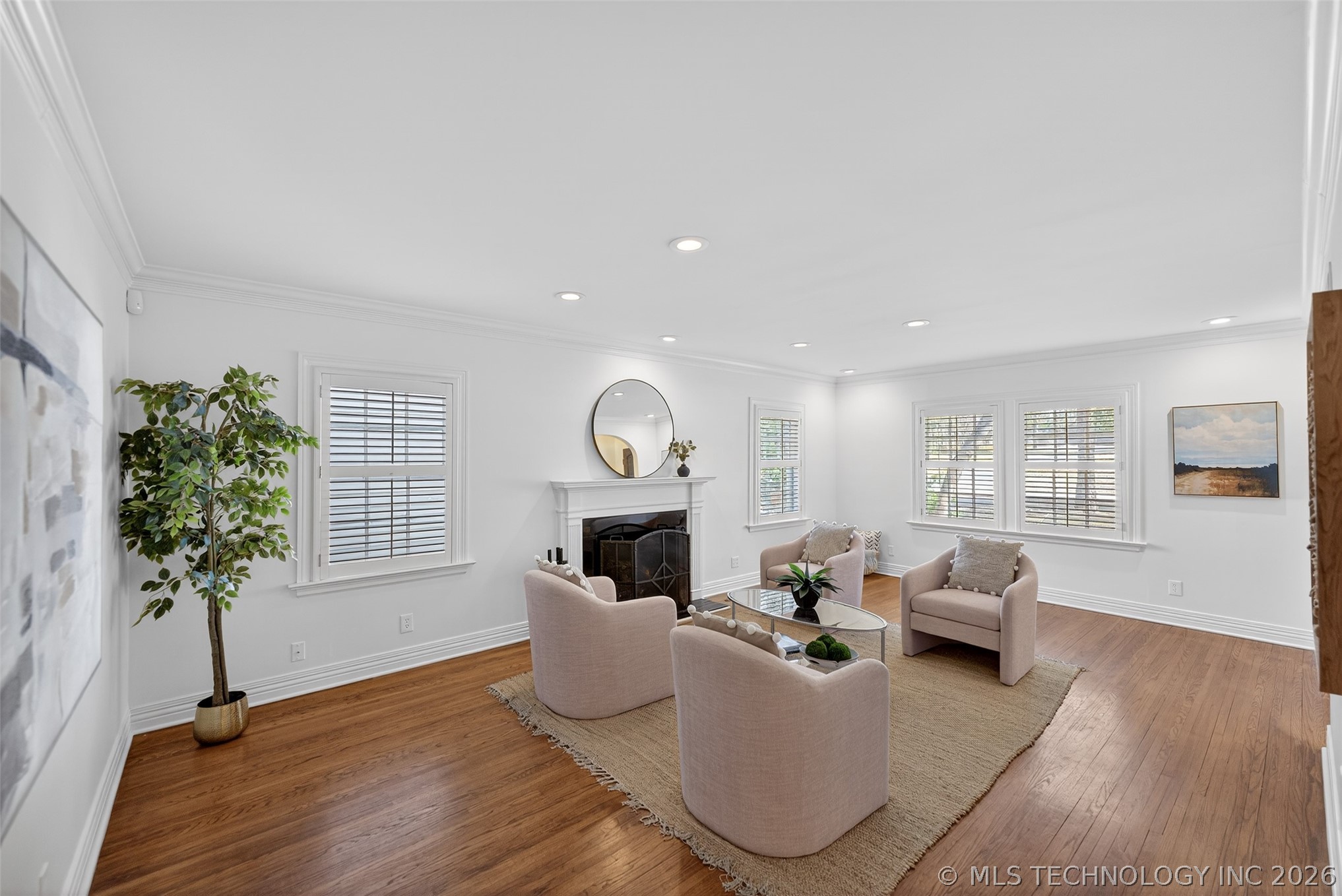 3622 S Yorktown Avenue Property Photo 7