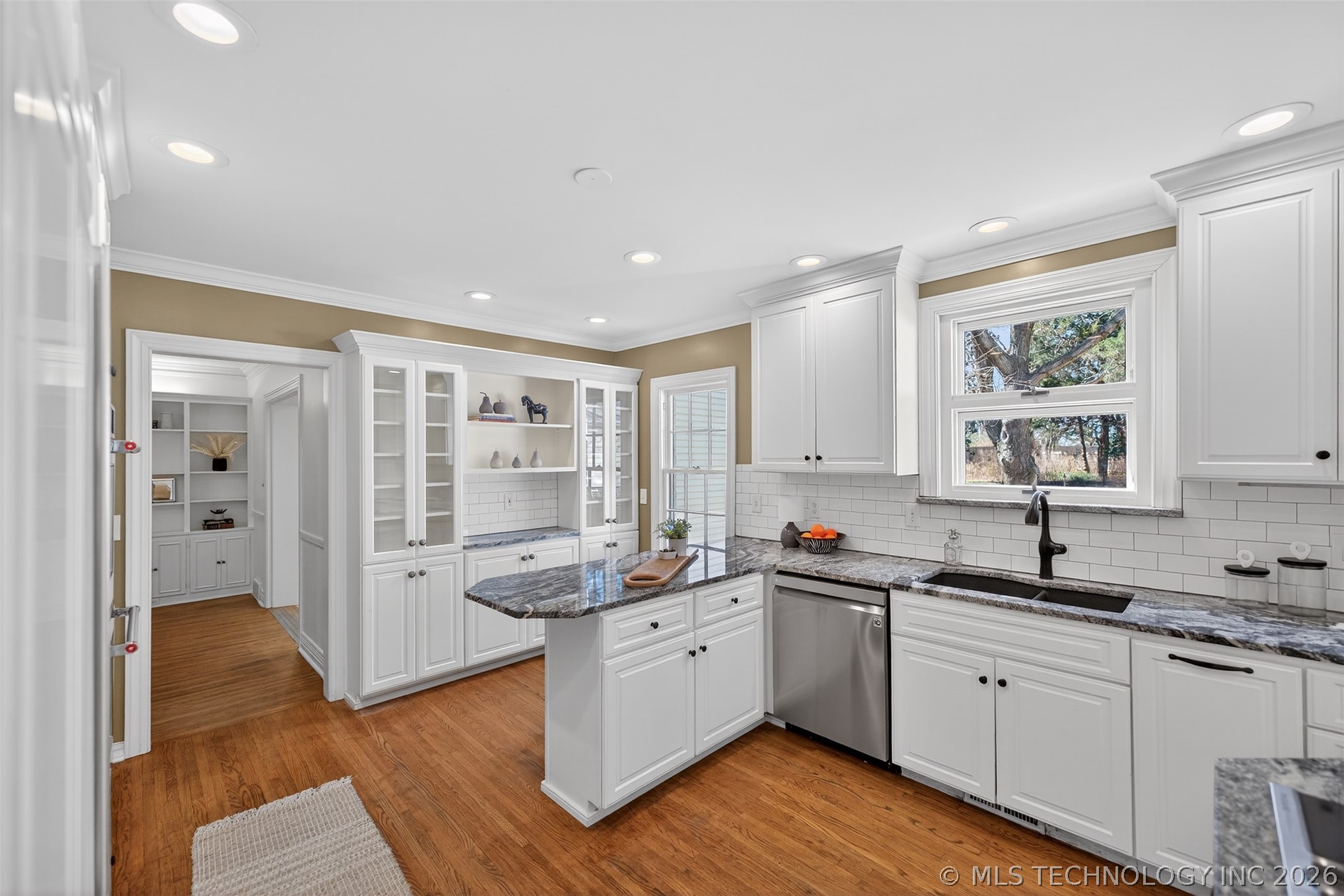 3622 S Yorktown Avenue Property Photo 23